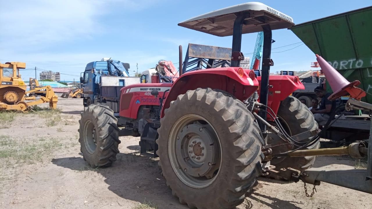 Tractor Massey Ferguson · 2014 — imagen 7