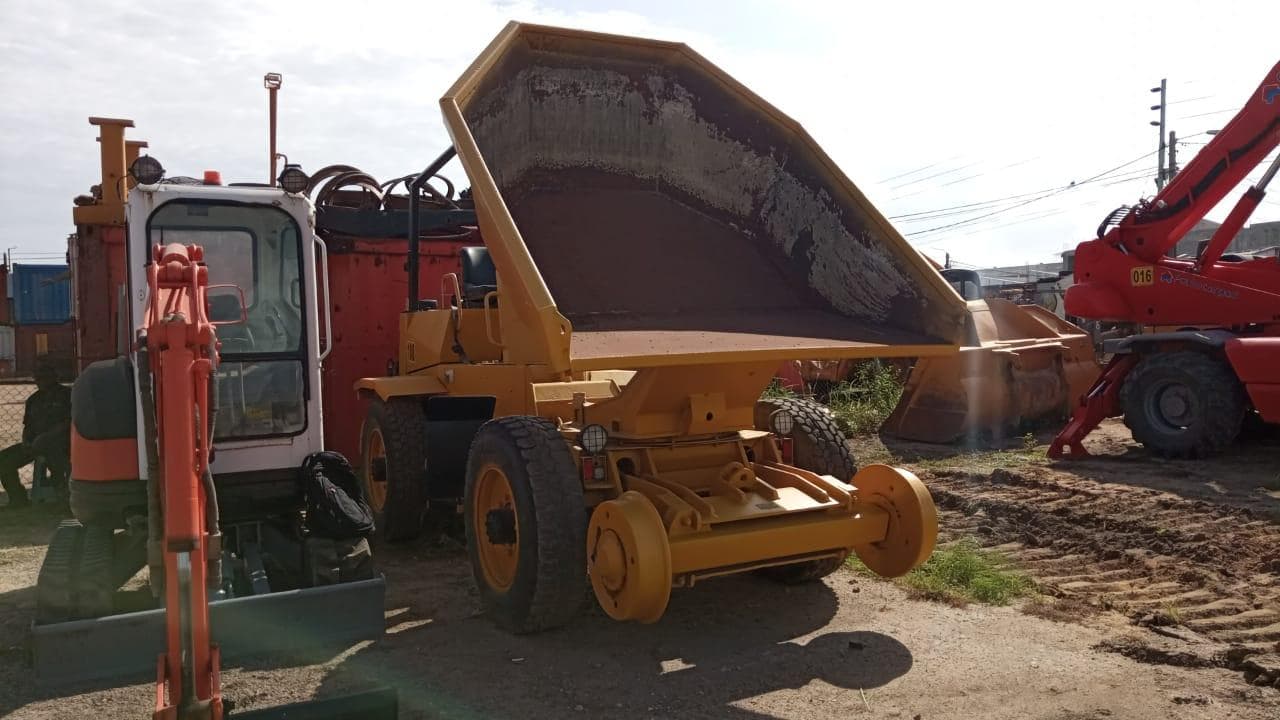 Mini dumper THWAITES — imagem 6