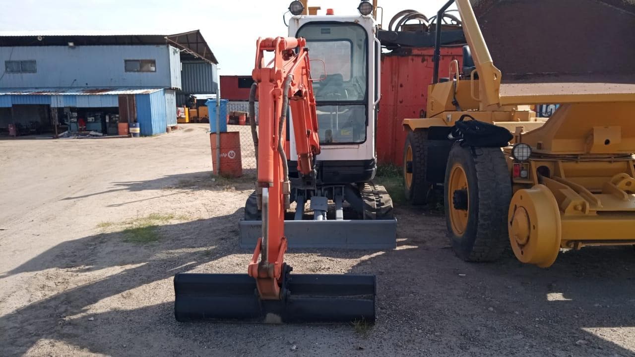Kubota U20-3 U25-3 — image 3