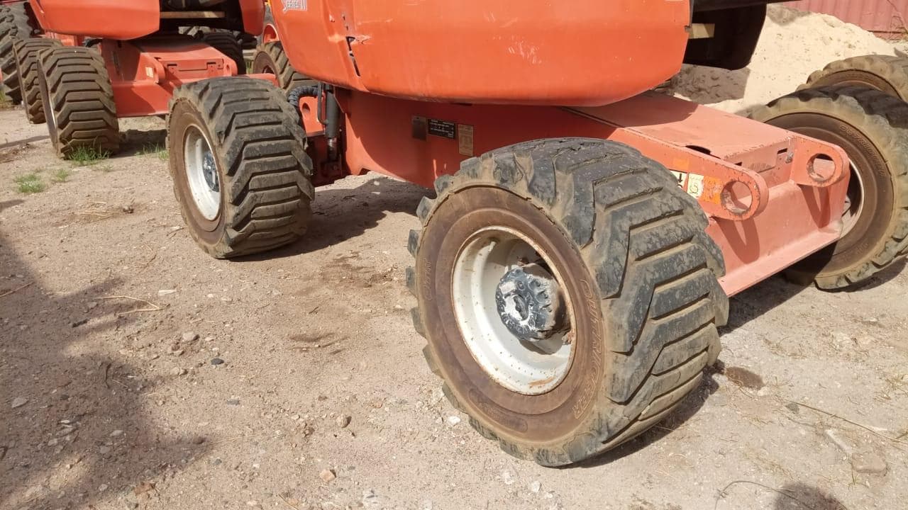 Plataforma articulada JLG 450 AJ — imagen 9