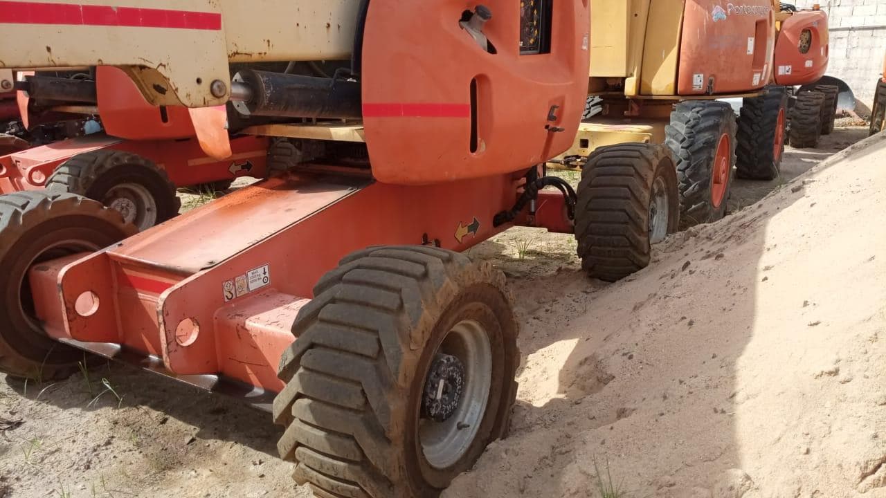 Plataforma elevatória JLG-LIFT (16m) — imagem 5
