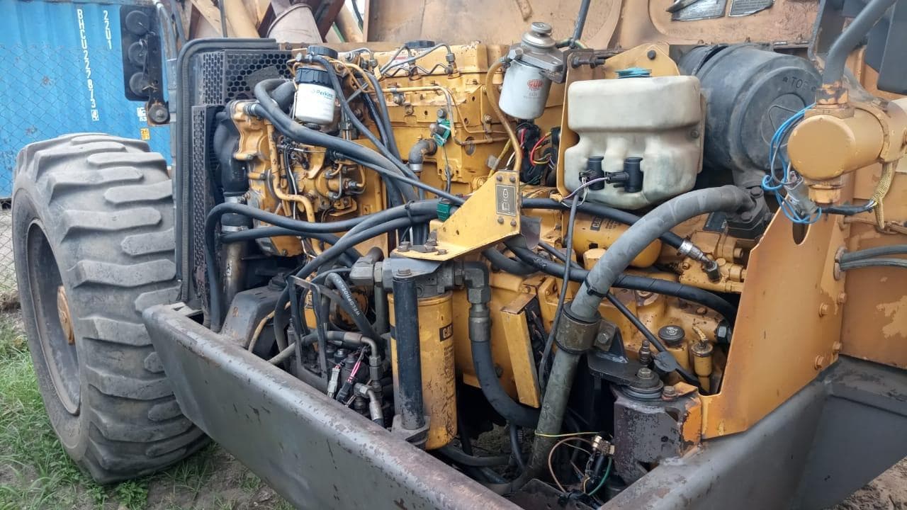 Caterpillar TH63 — imagen 6