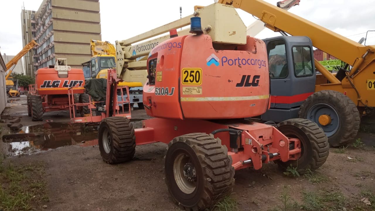 Plataforma elevatória JLG 510AJ — imagen 2