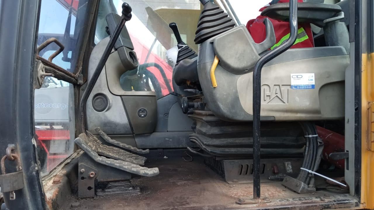 Giratória Caterpillar — imagen 3