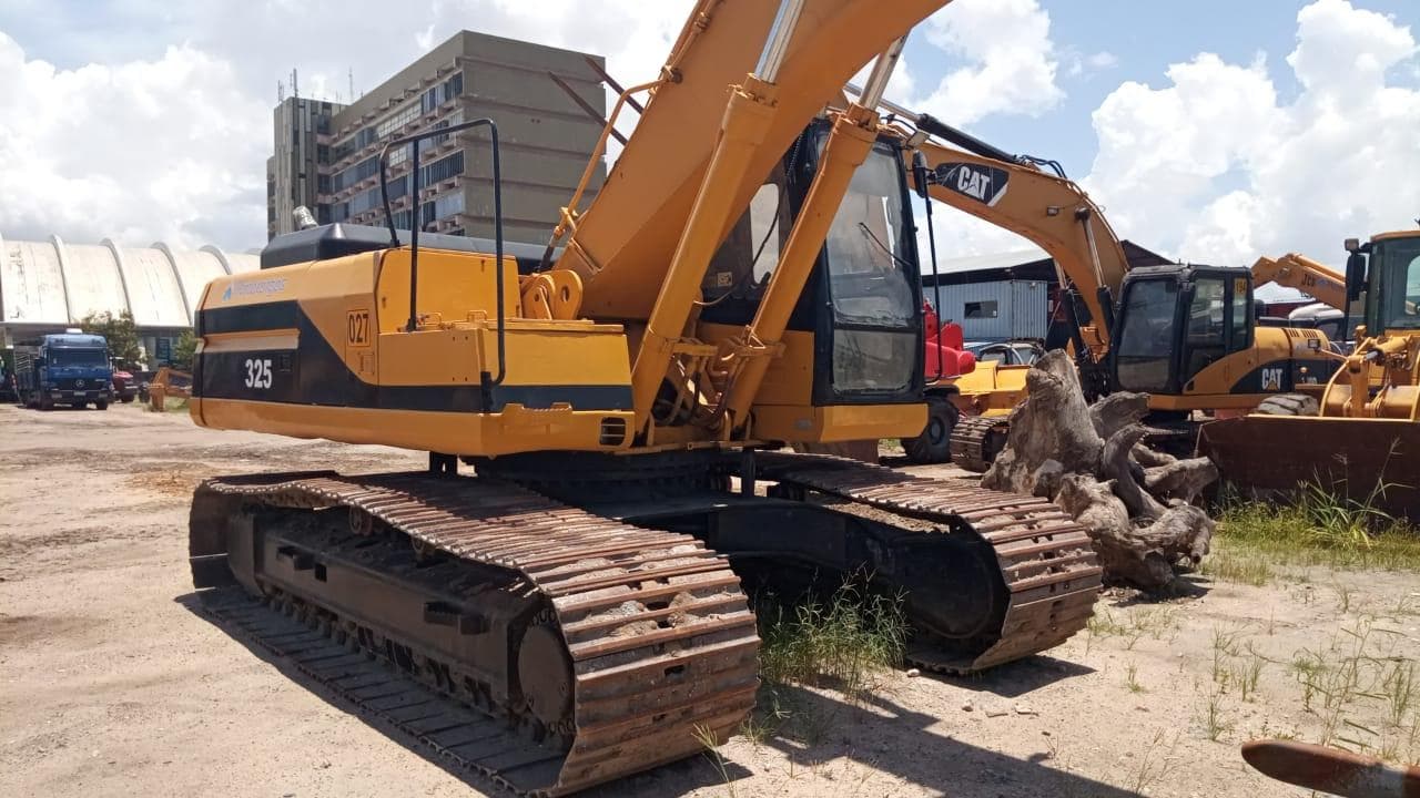 Giratória Caterpillar CAT 325 LN Z — imagem 3