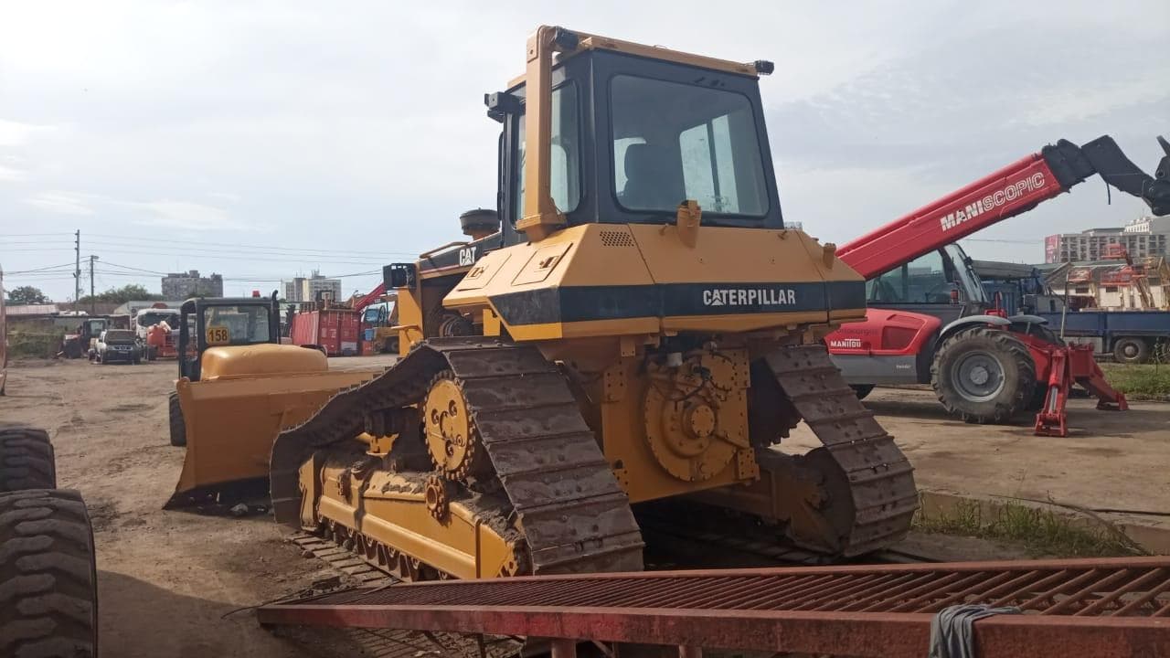 Buldozer Caterpillar — imagen 2