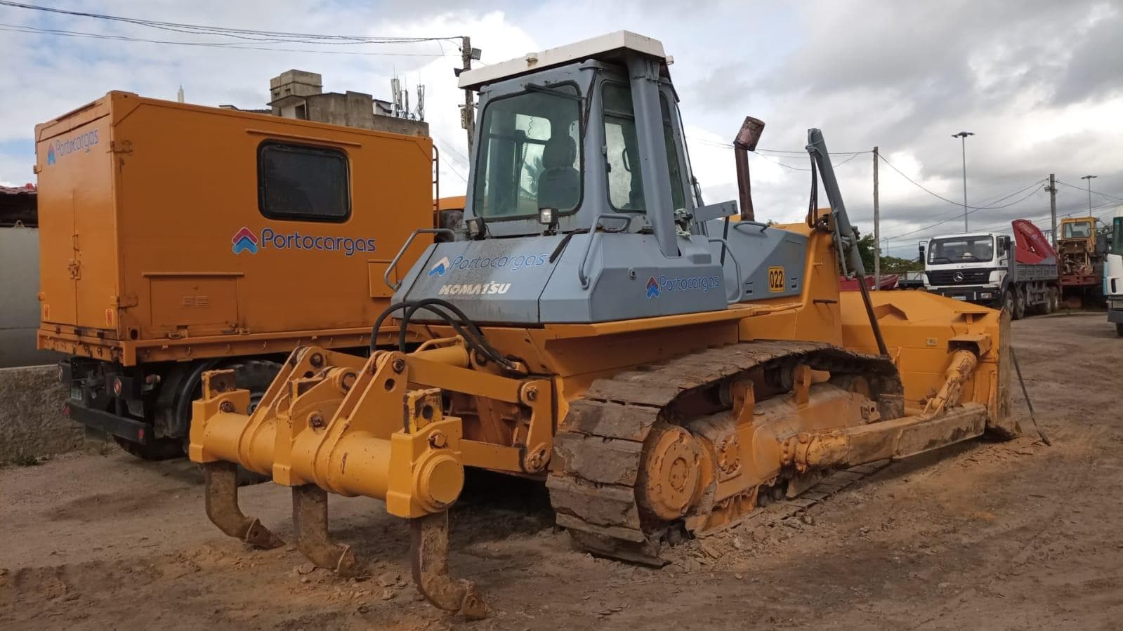 Bulldozer Komatsu D65EX-12 — imagem 4