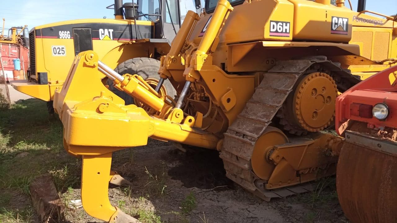 Bulldozer Caterpillar D6H — imagen 10