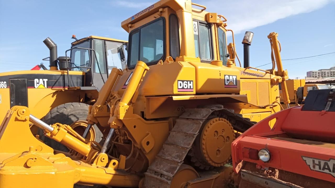 Bulldozer Caterpillar D6H — imagen 8