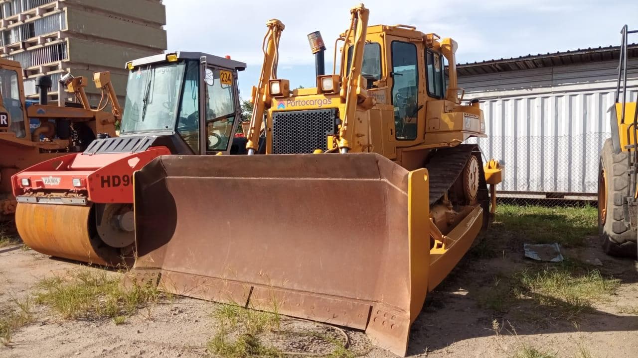 Bulldozer Caterpillar D6H