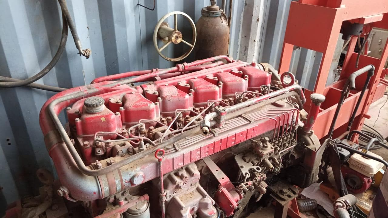 Motor Liebherr para grua