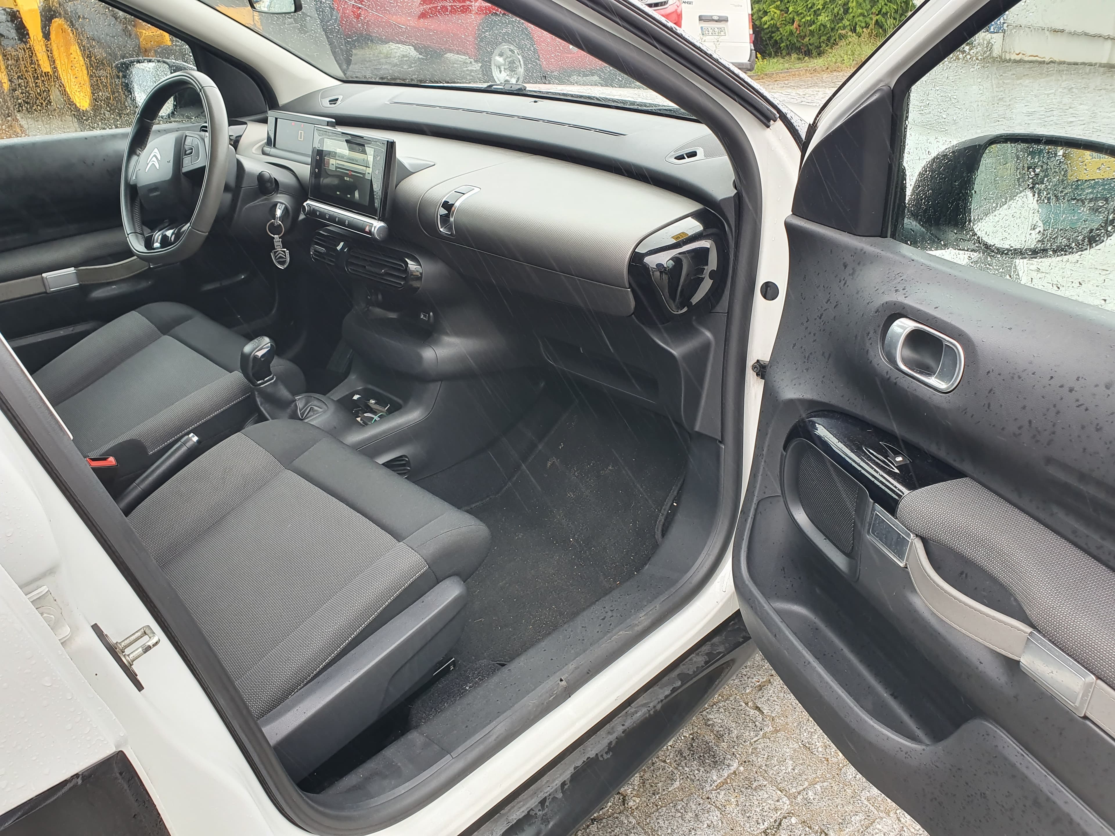 Citroën C4 Cactus · Ano 2015 — imagen 19