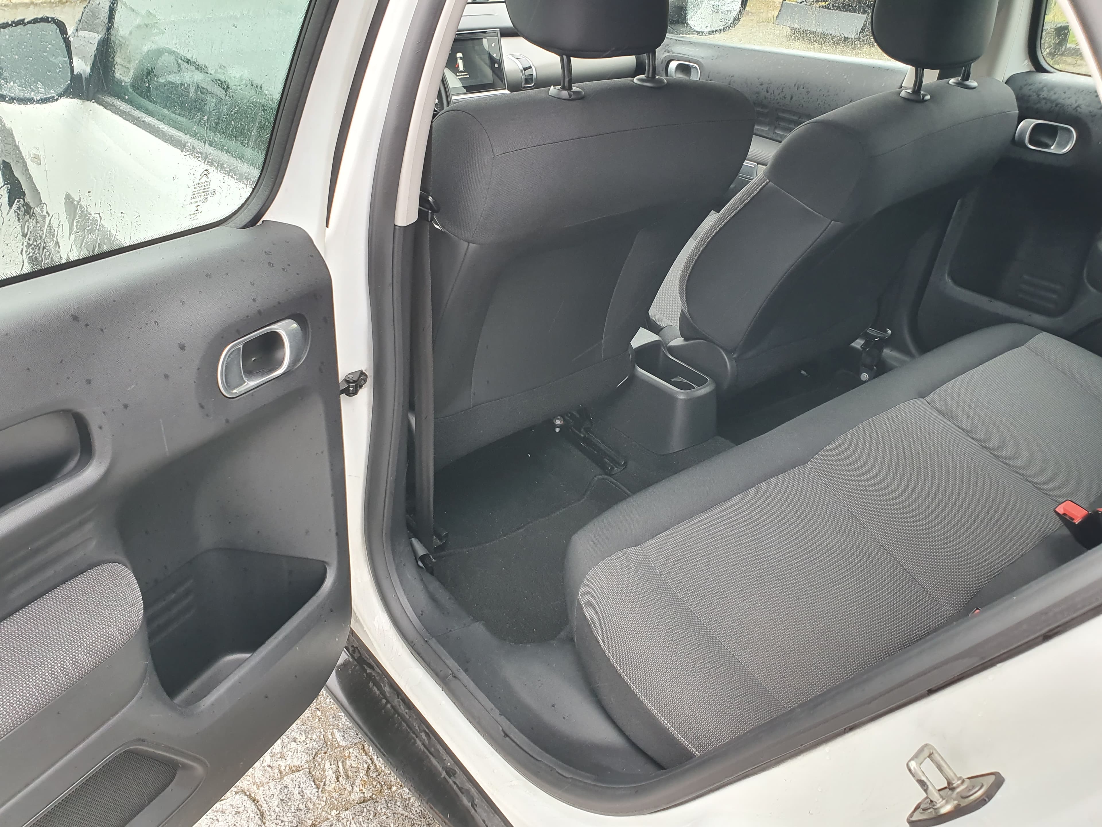 Citroën C4 Cactus · Ano 2015 — imagen 29