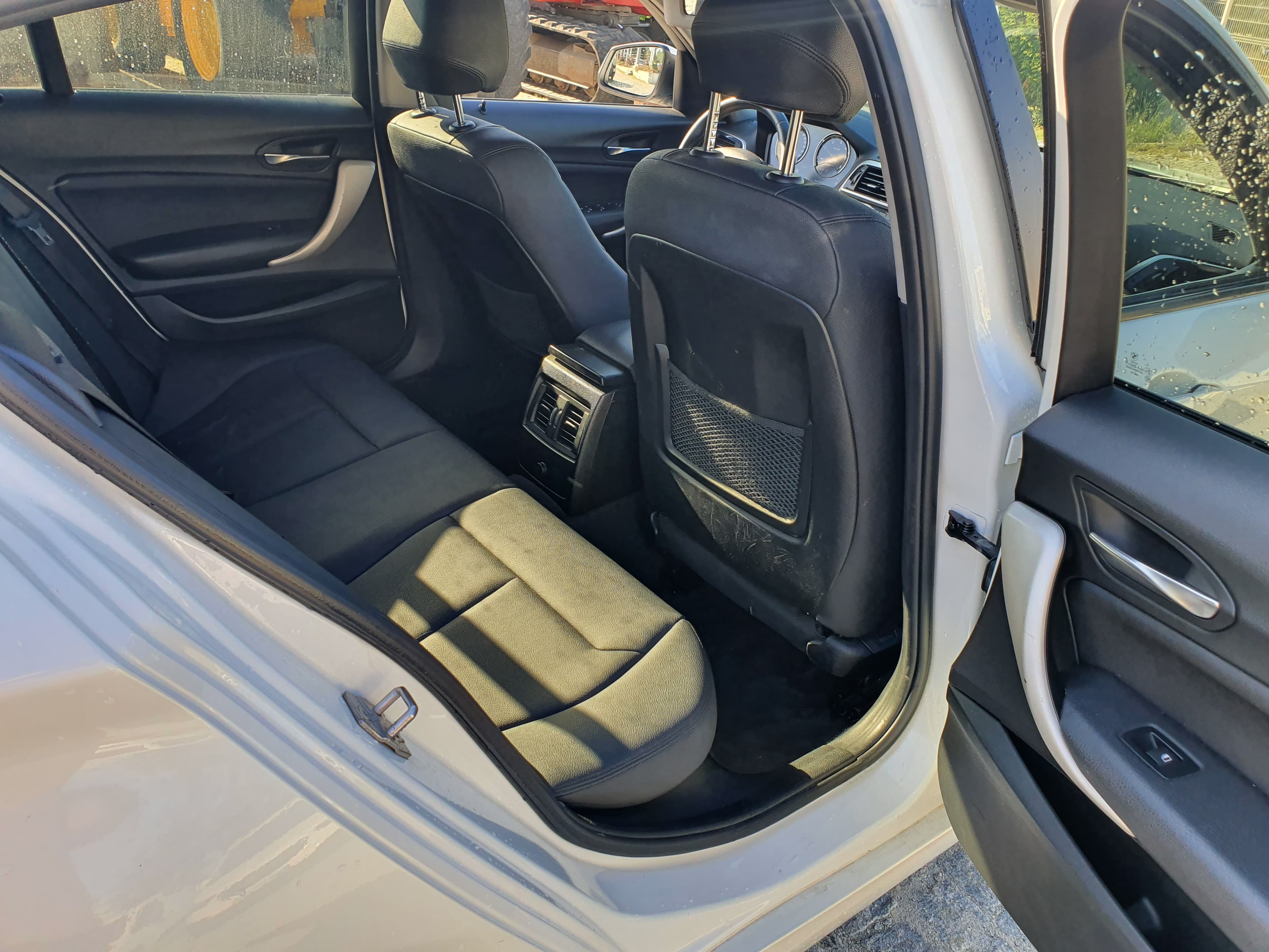 BMW 116 D · Ano 2017 — image 21