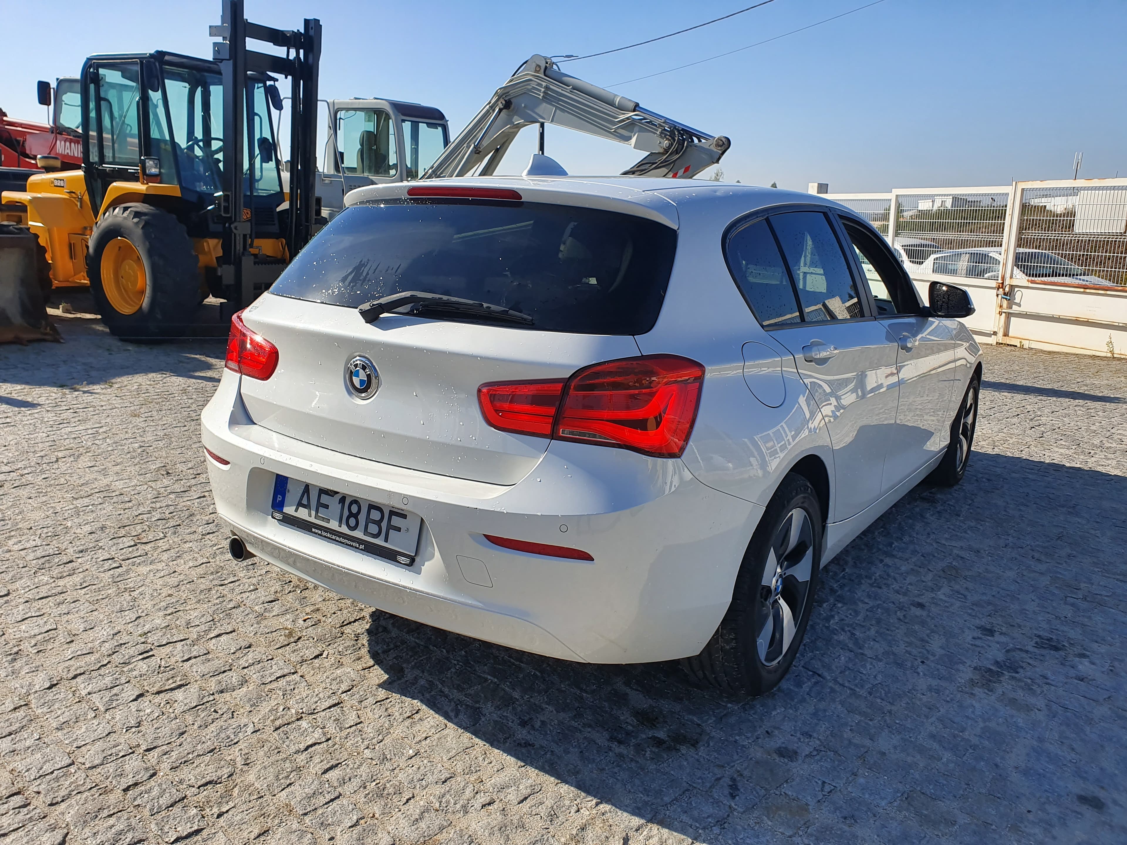 BMW 116 D · Ano 2017 — image 5