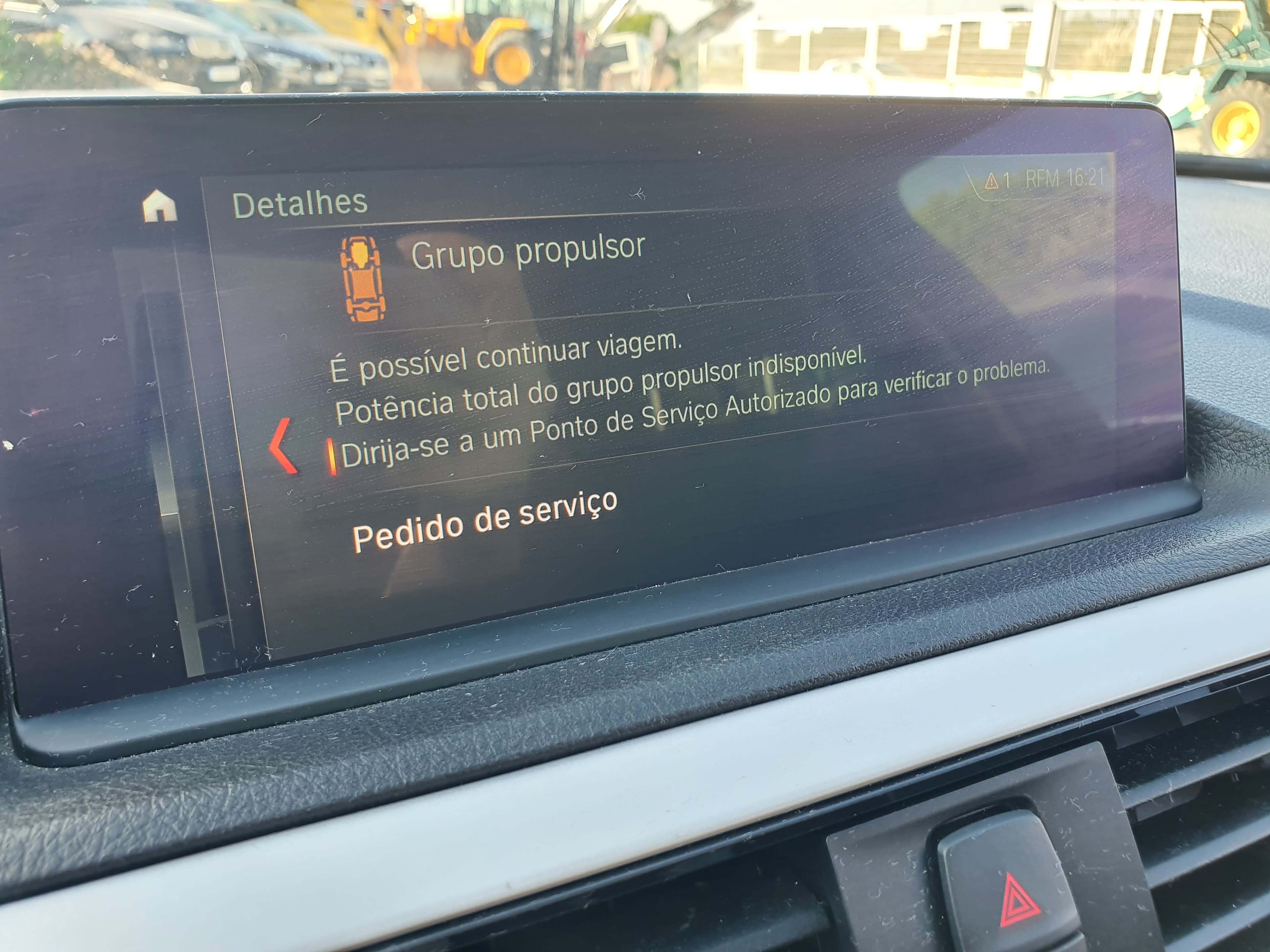 BMW 116 D · Ano 2017 — image 34