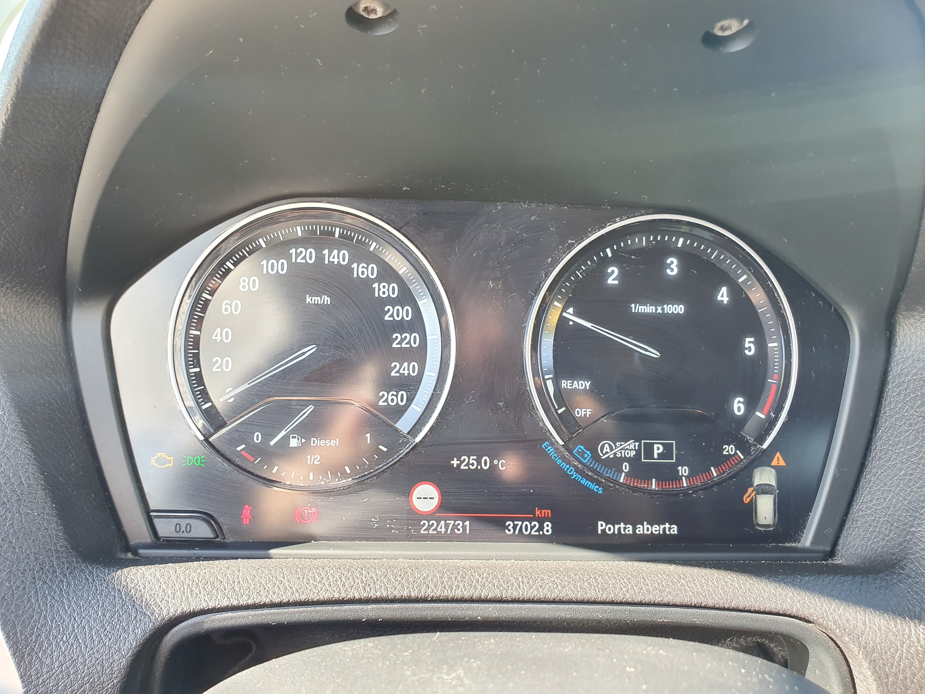BMW 116 D · Ano 2017 — image 40