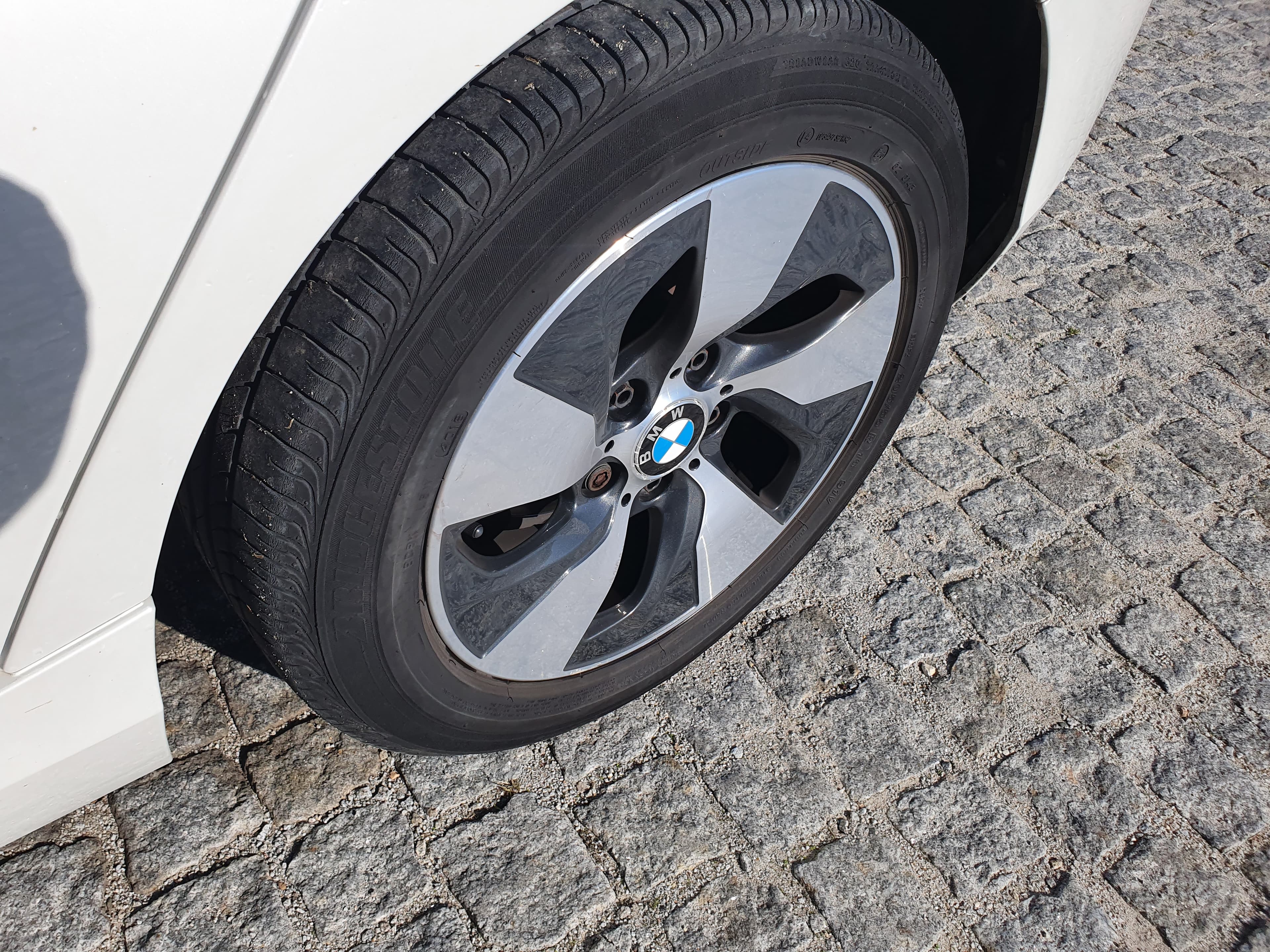 BMW 116 D · Ano 2017 — image 18