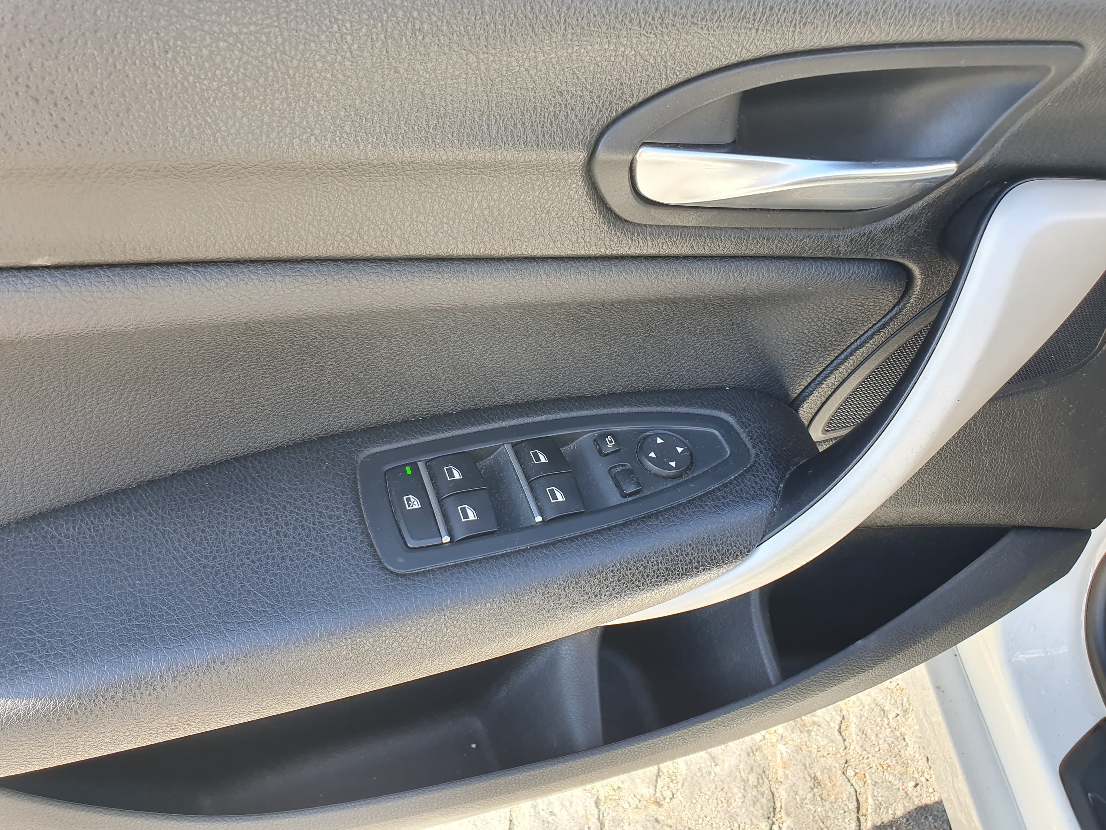 BMW 116 D · Ano 2017 — image 31