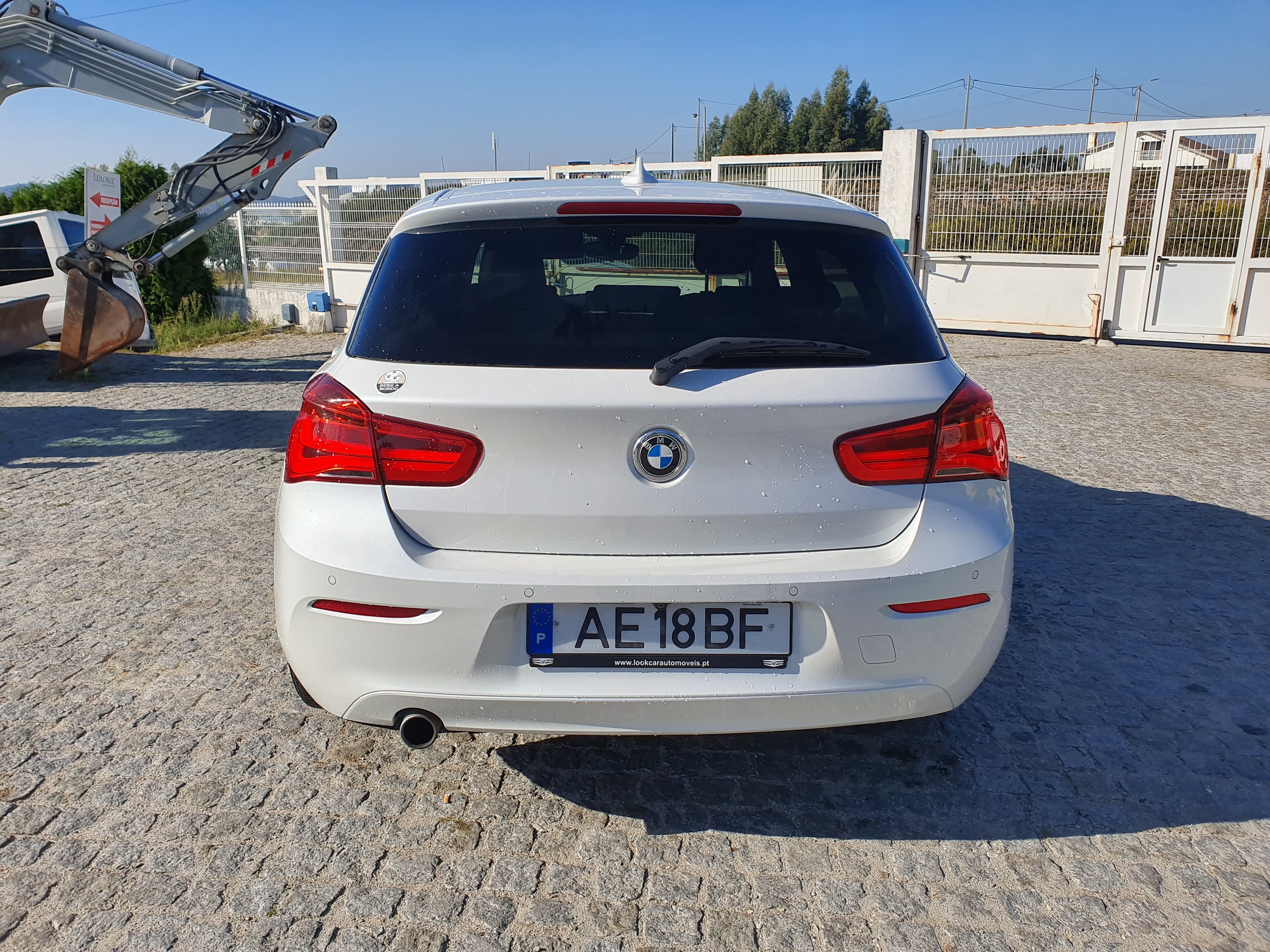 BMW 116 D · Ano 2017 — image 10
