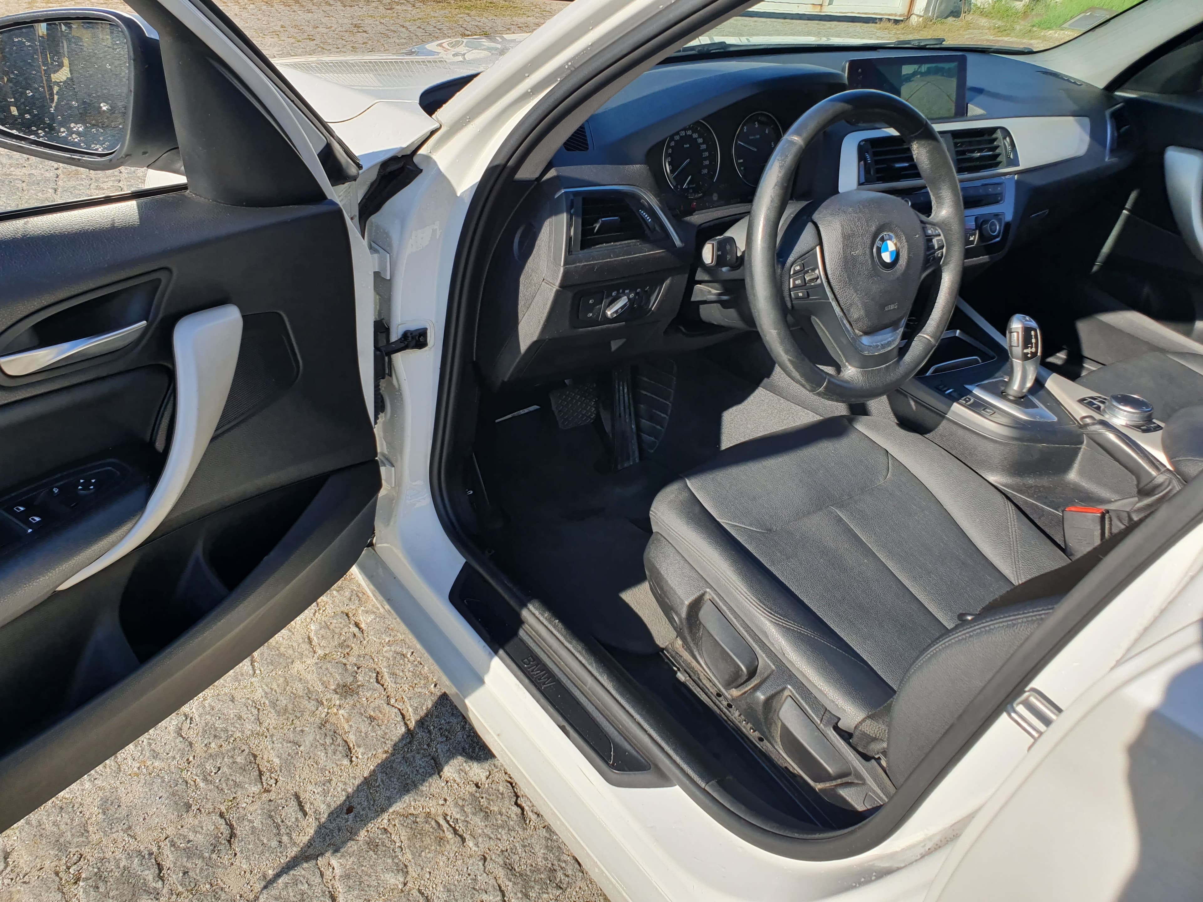 BMW 116 D · Ano 2017 — image 30
