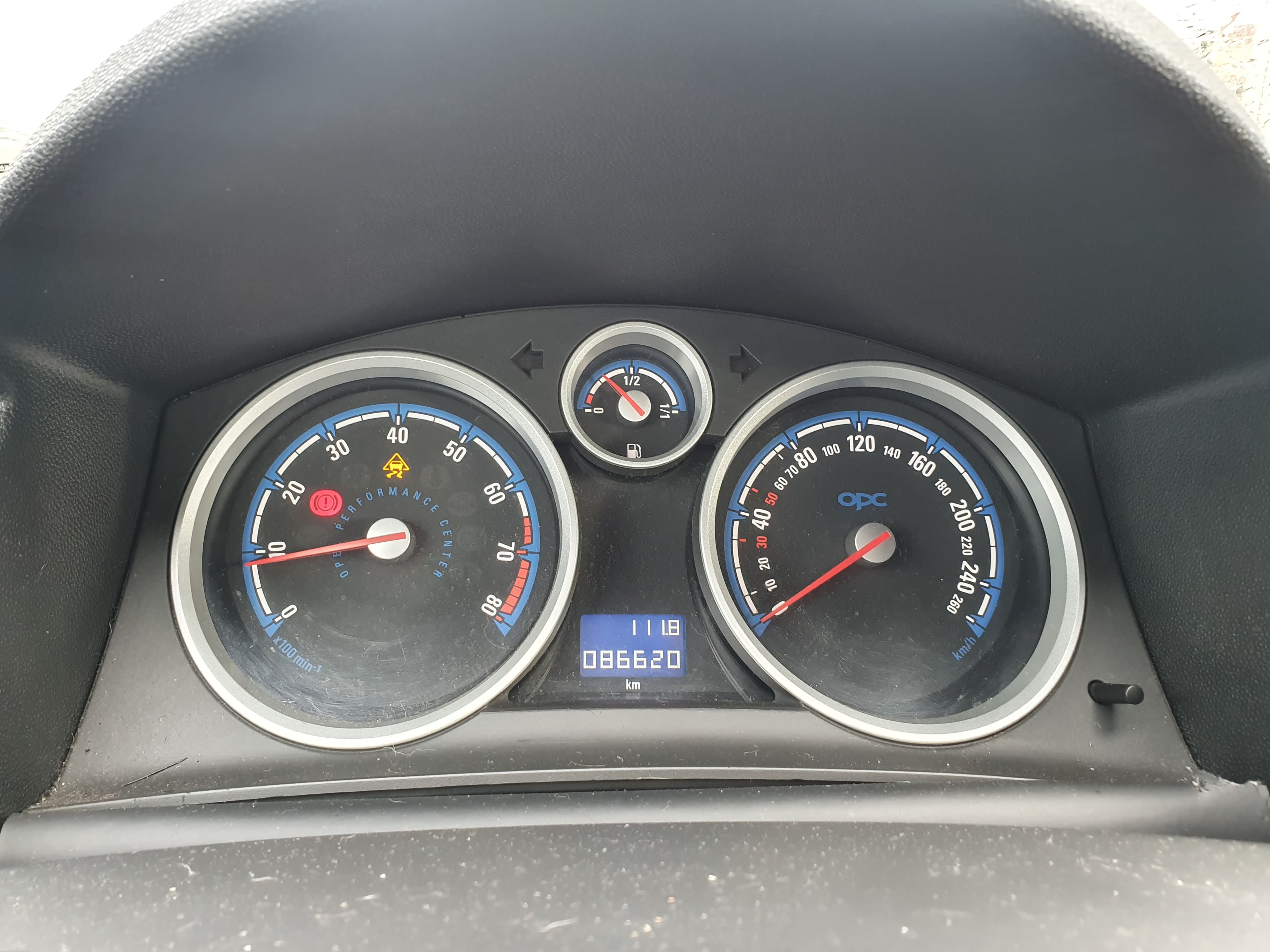 Opel Astra · Ano 2010 — imagen 37