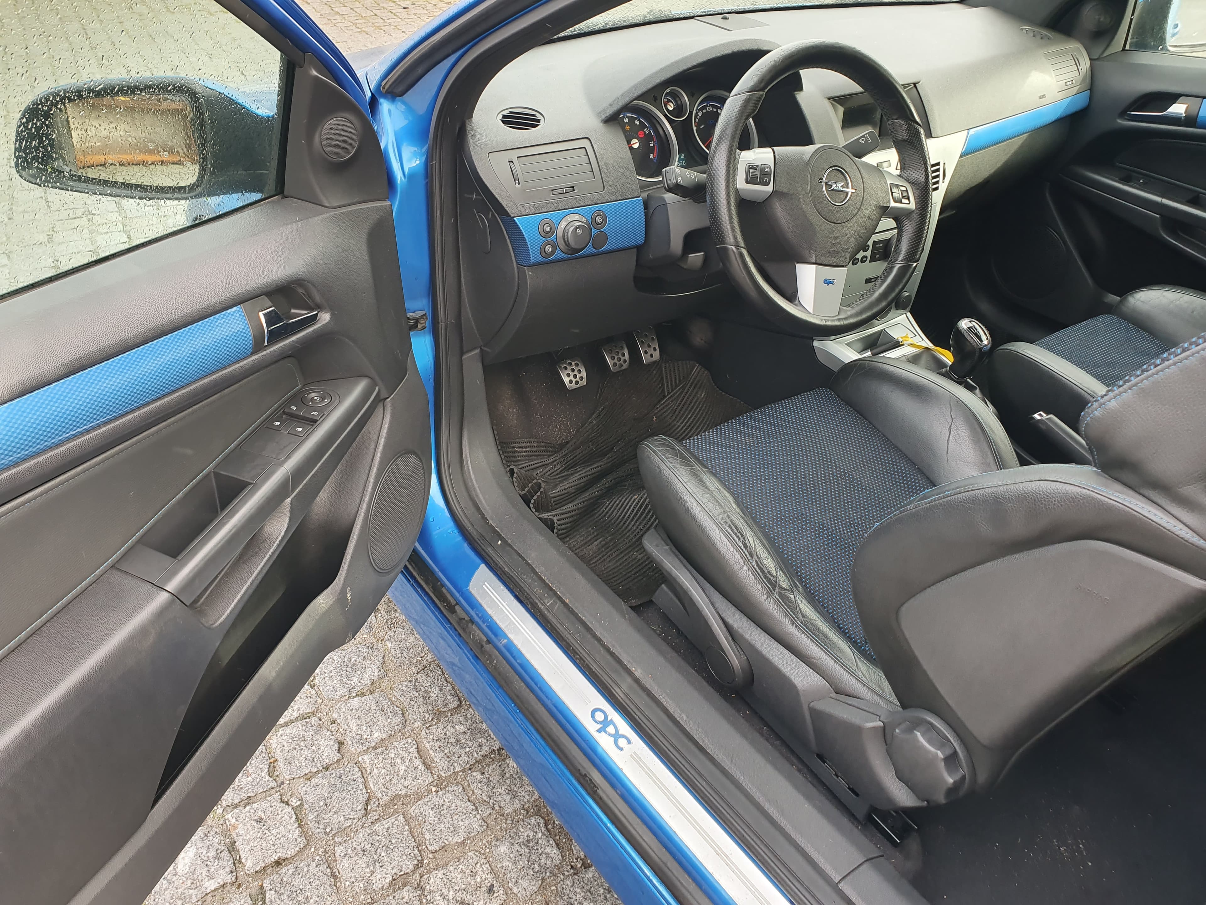 Opel Astra · Ano 2010 — imagen 23