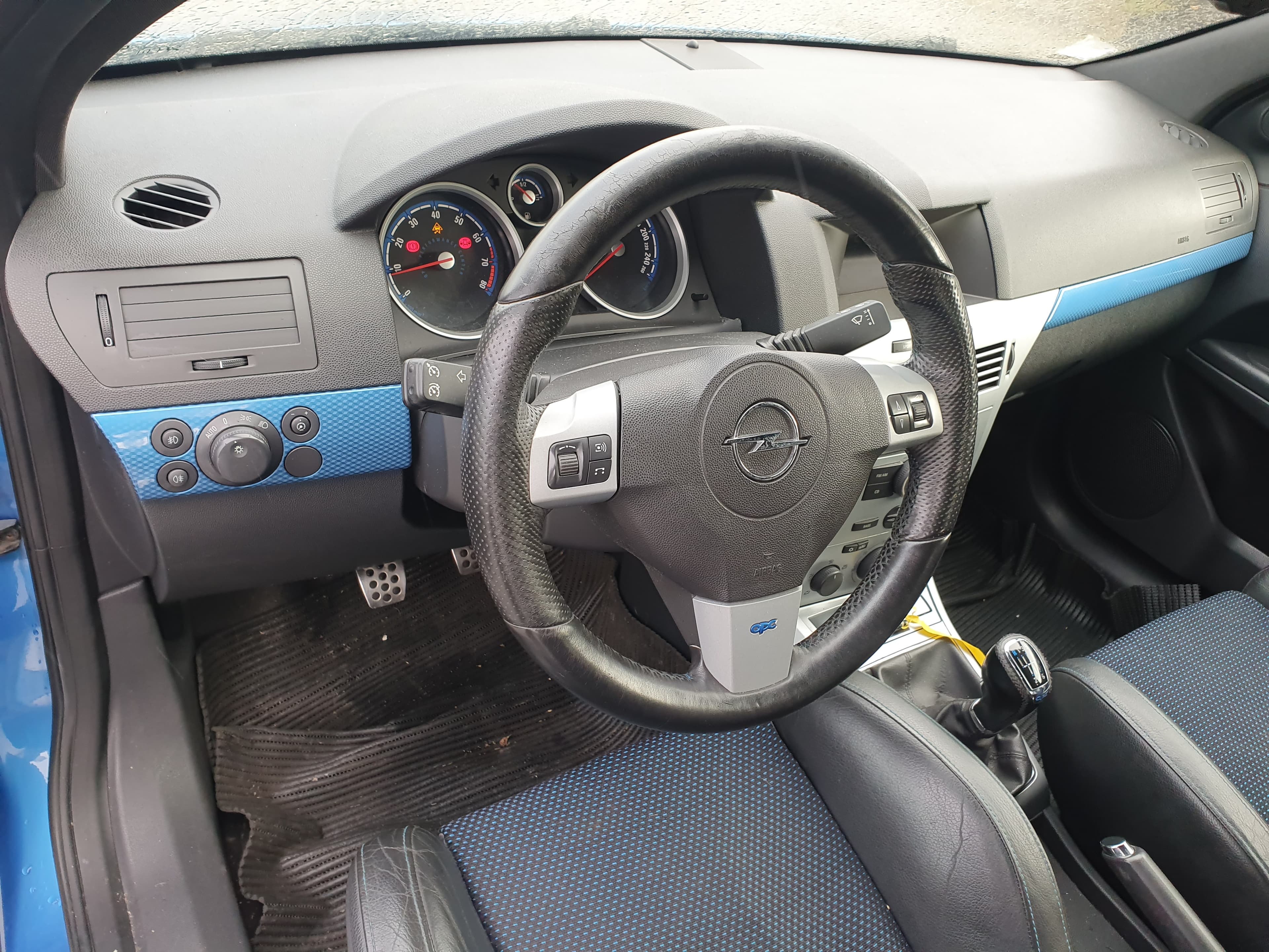 Opel Astra · Ano 2010 — imagen 33