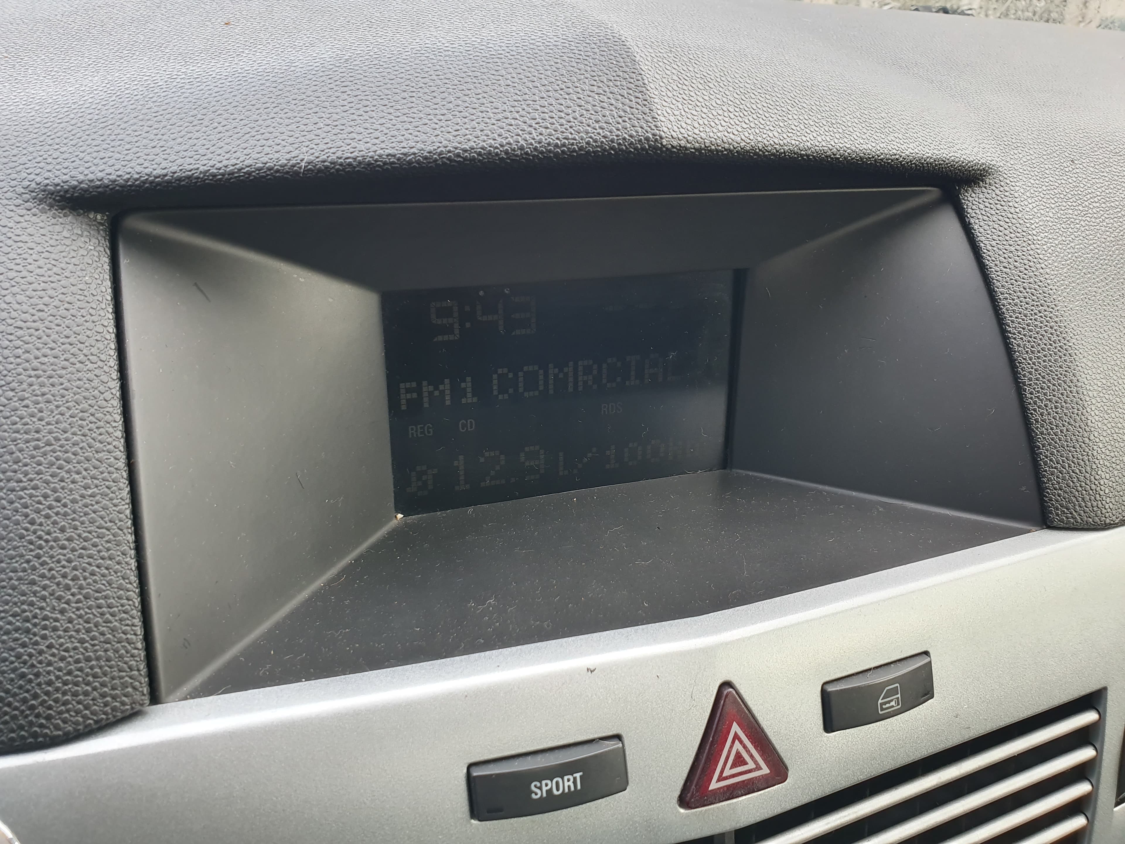 Opel Astra · Ano 2010 — imagen 36