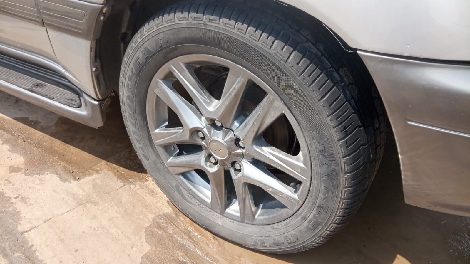 Toyota Land Cruiser · 2003 — imagen 15