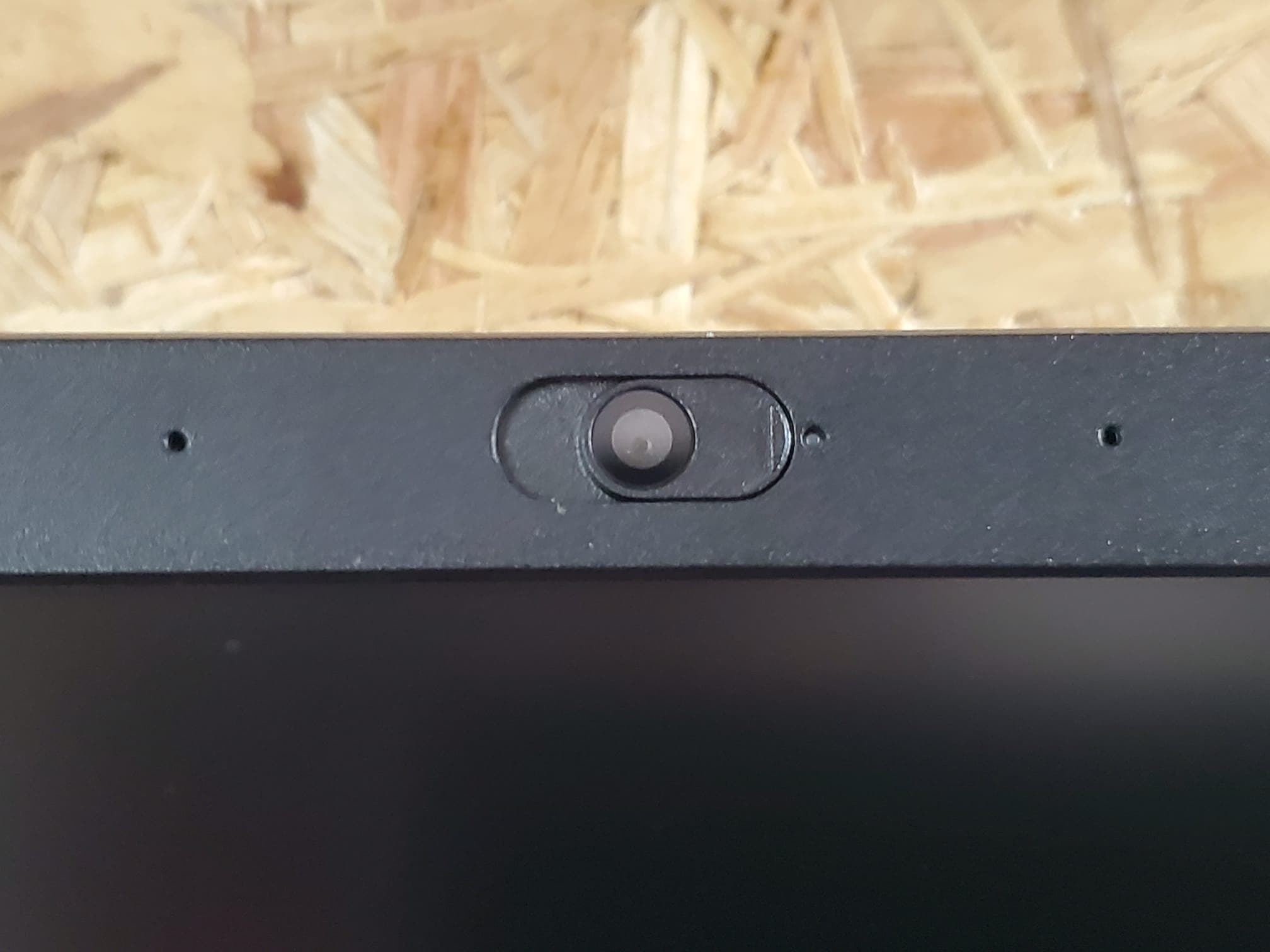 Portátil Lenovo V330 — imagen 8