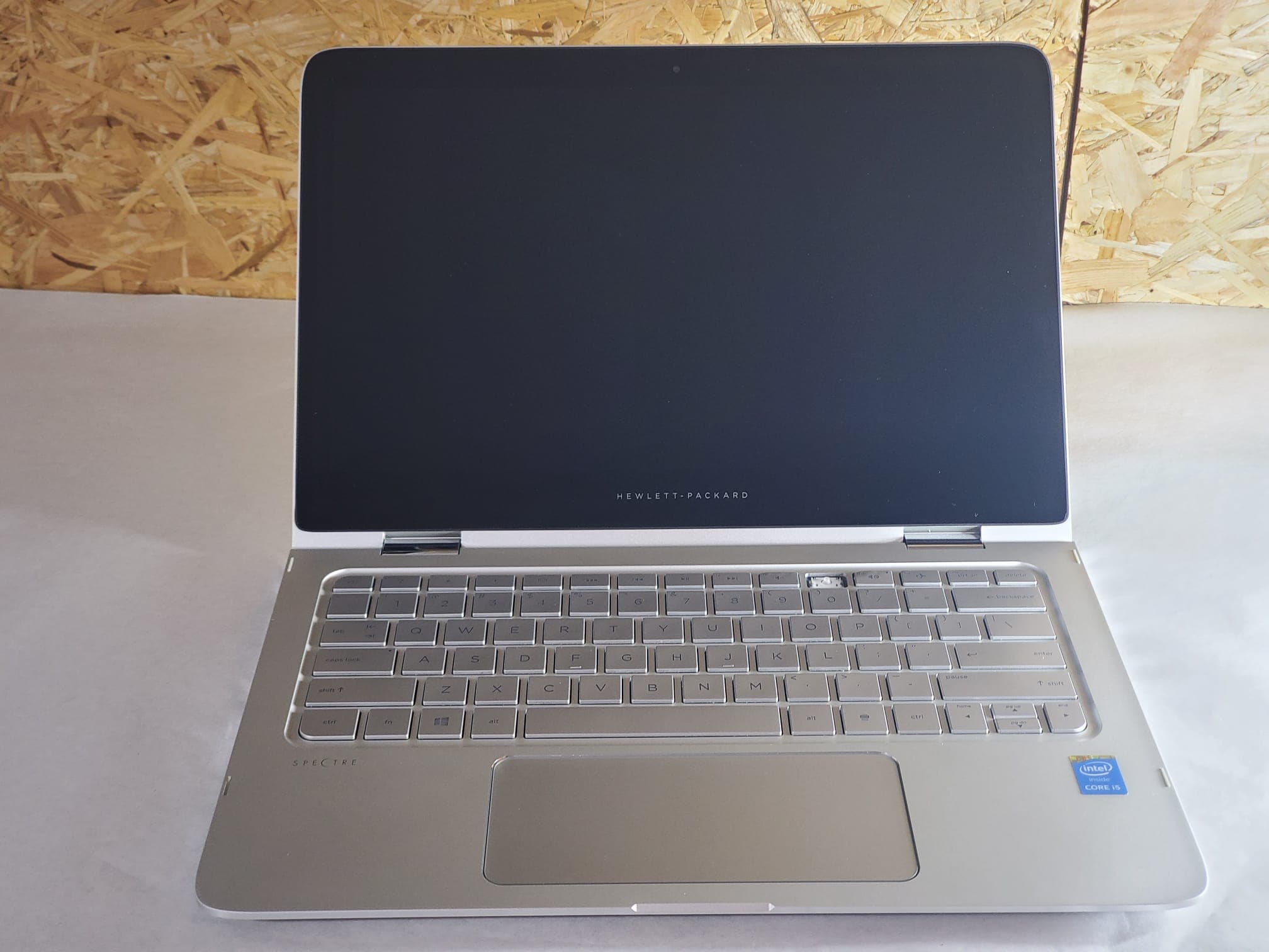 Portátil HP Spectre X360 — imagen 1