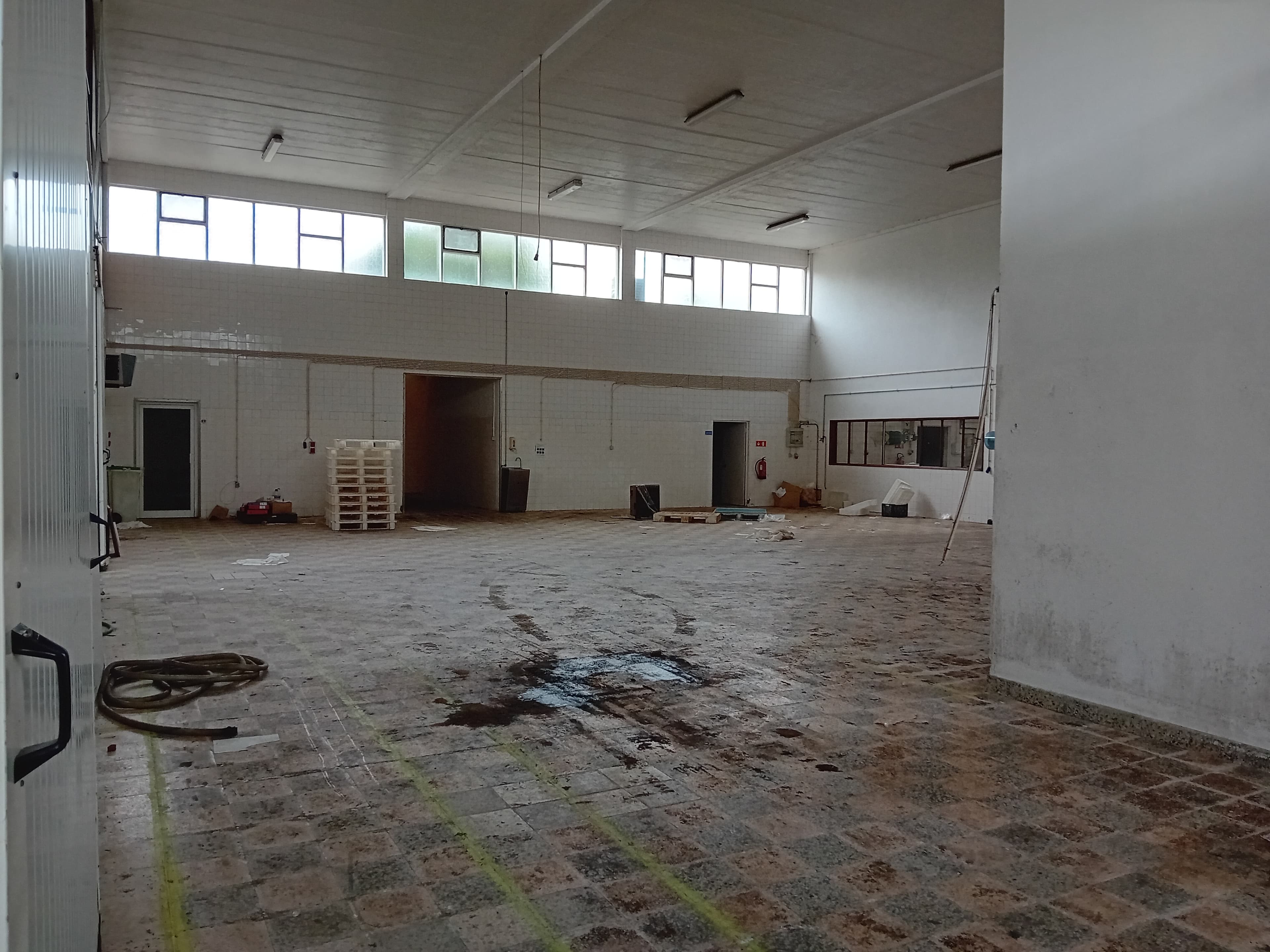 Armazém Industrial · Santarém — imagen 30