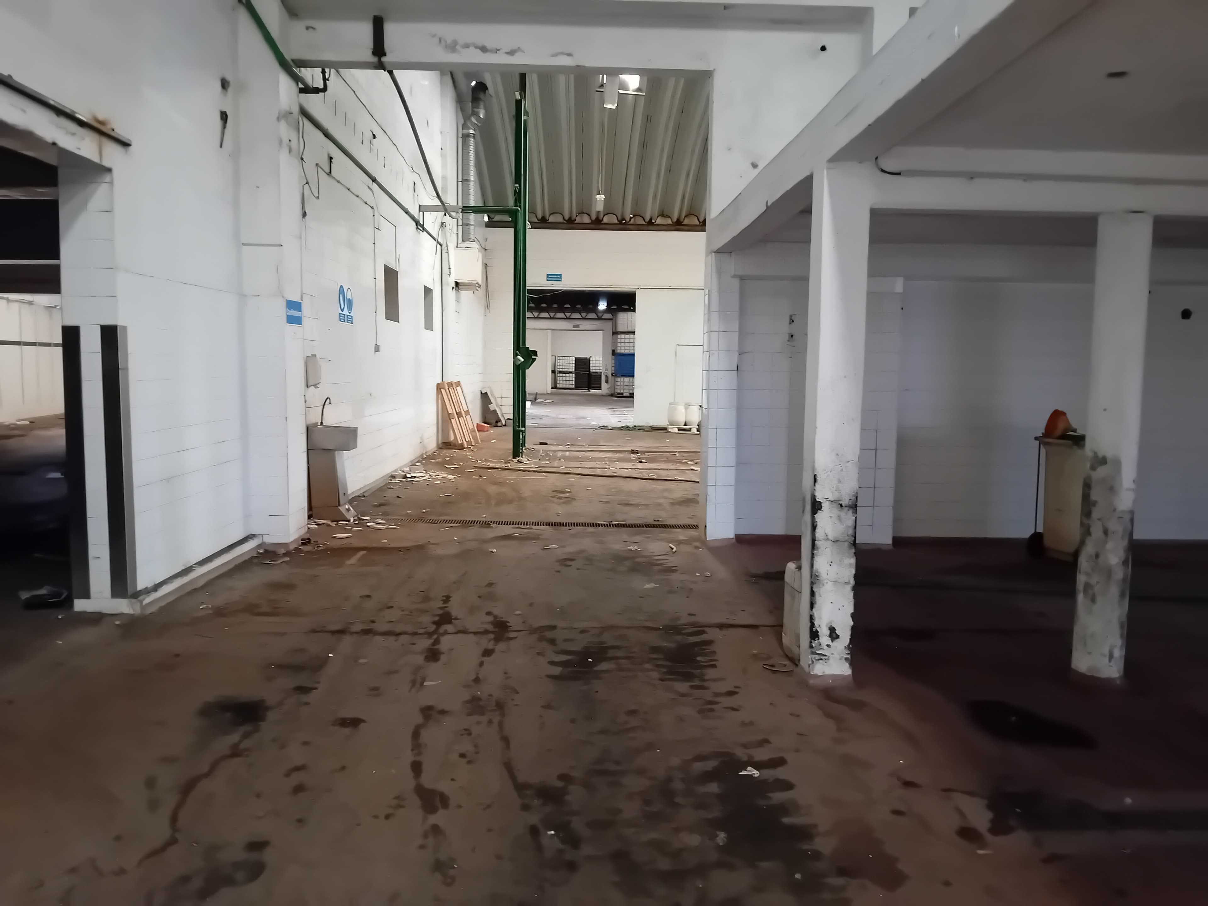 Armazém Industrial · Santarém — imagen 49