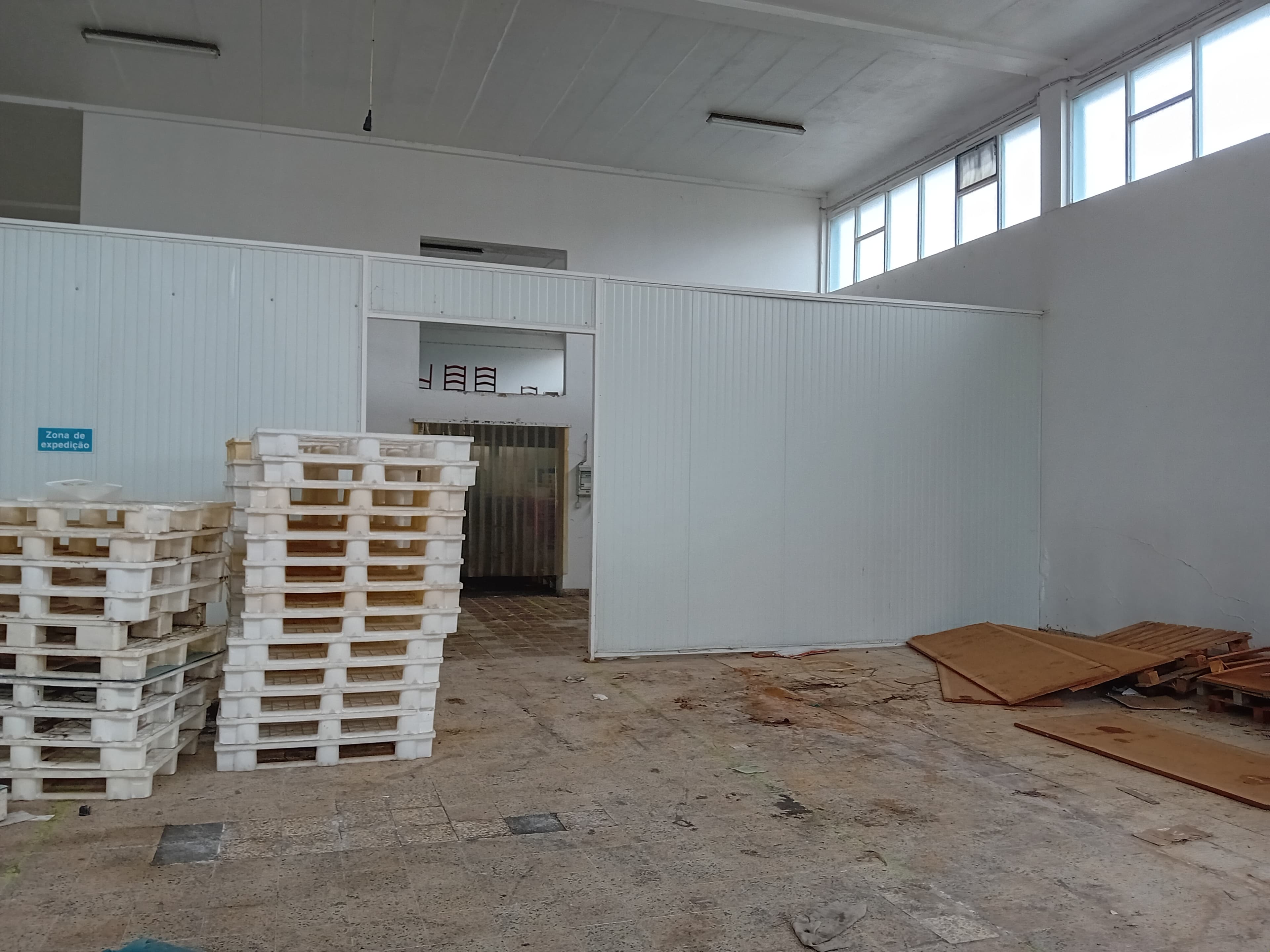 Armazém Industrial · Santarém — imagen 29