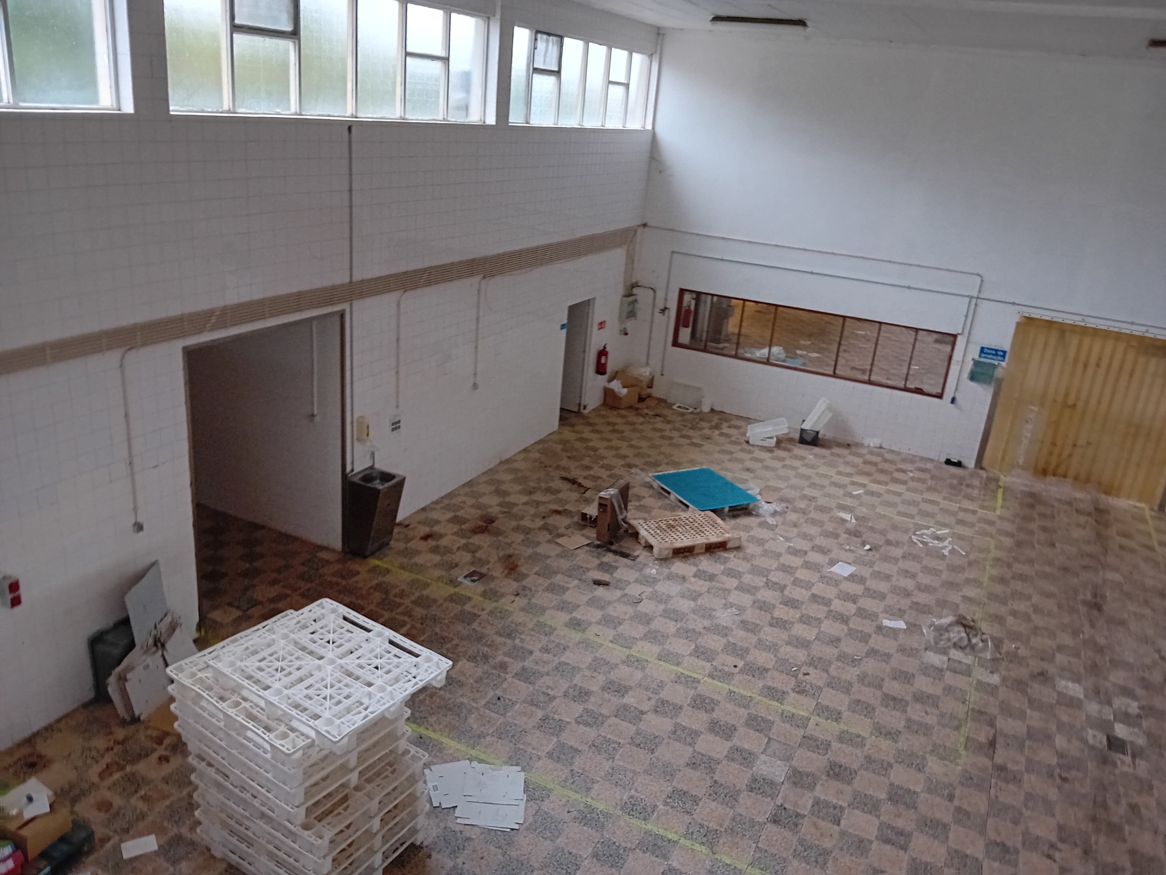 Armazém Industrial · Santarém — imagen 28