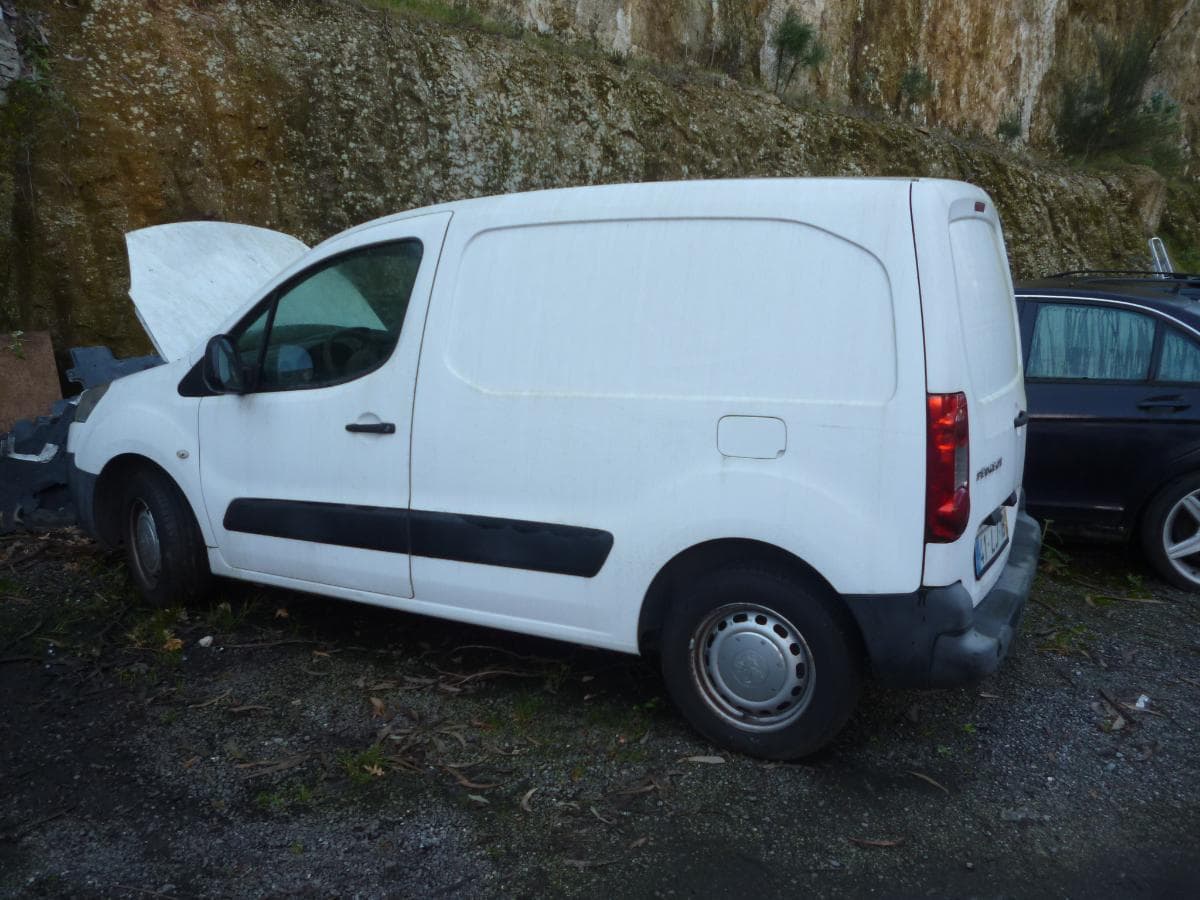 Peugeot Partner — image 2