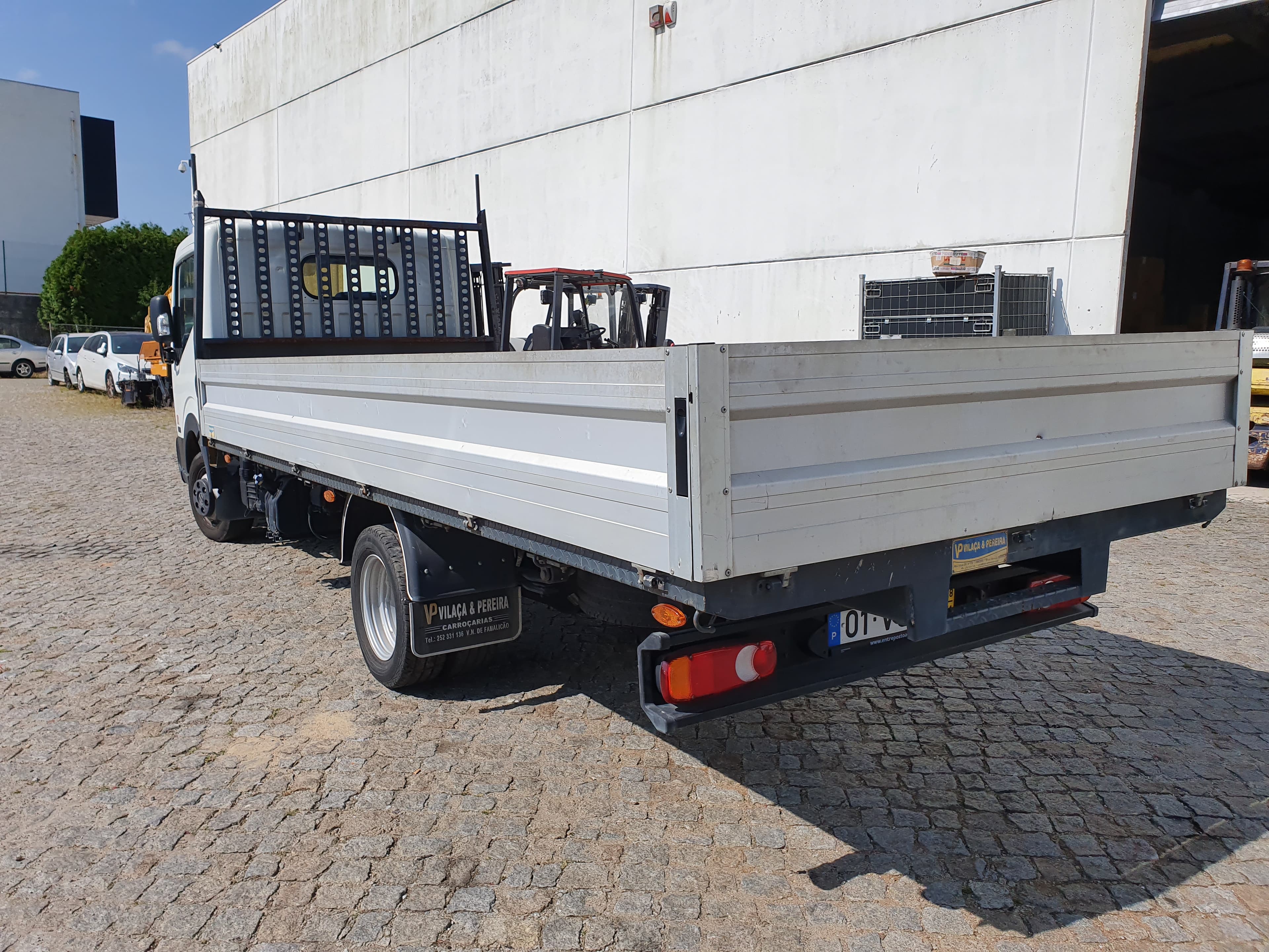 Nissan NT400 — imagen 4