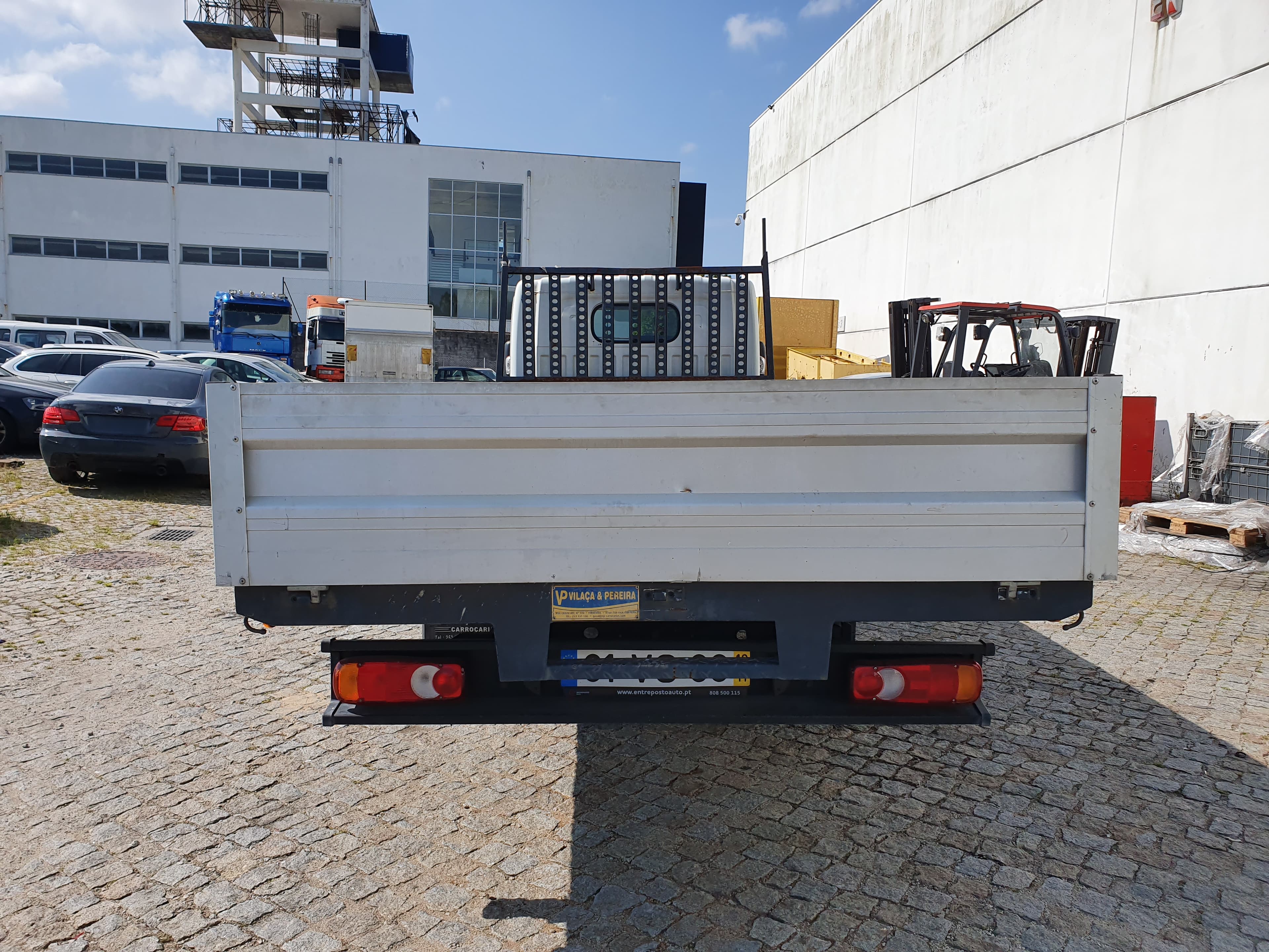 Nissan NT400 — imagen 5