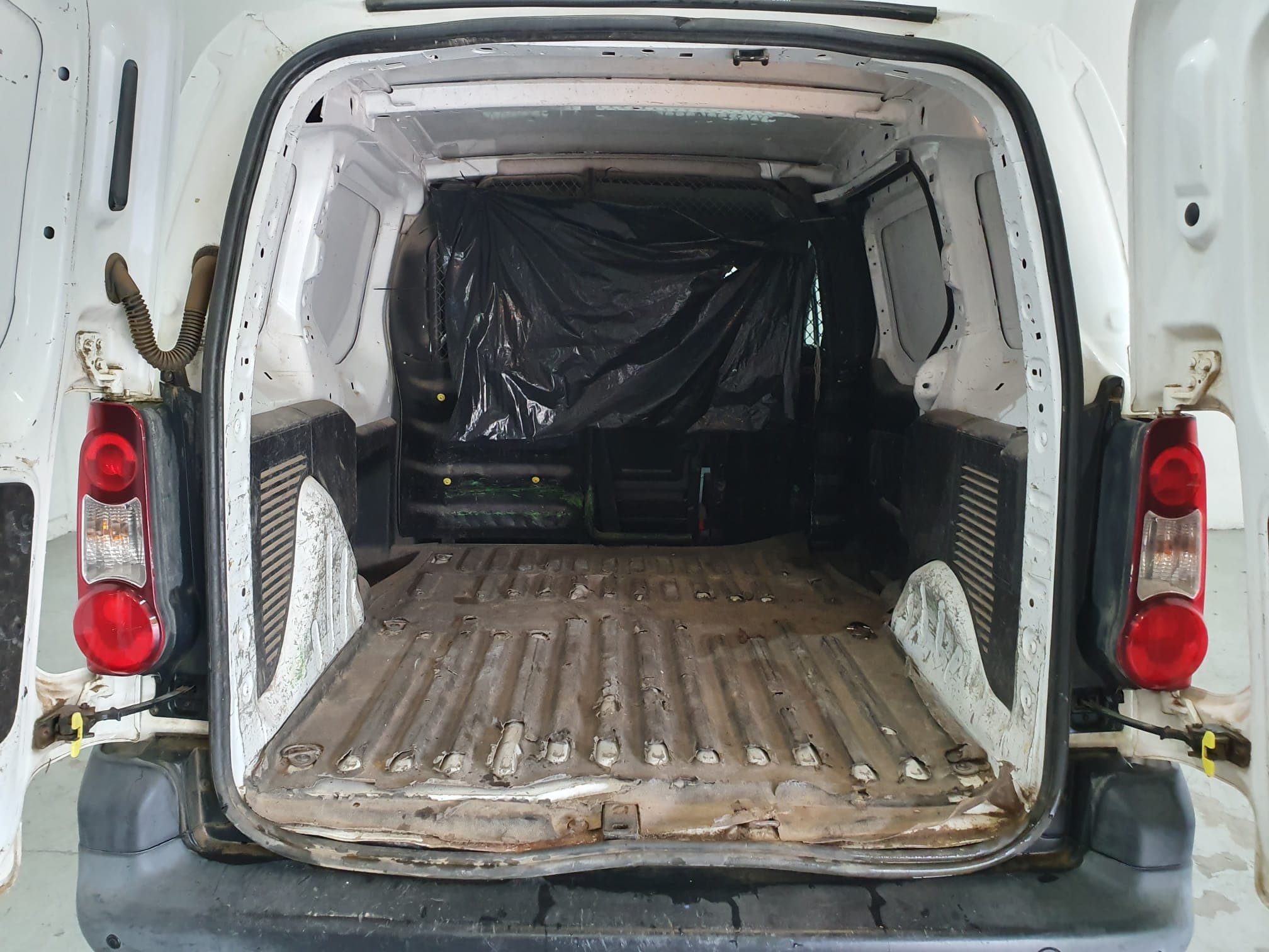 Citroën Berlingo · Ano 2013 — imagen 18