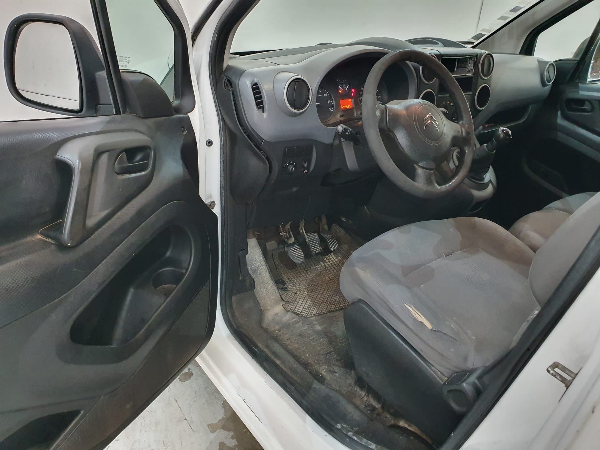 Citroën Berlingo · Ano 2013 — imagen 36