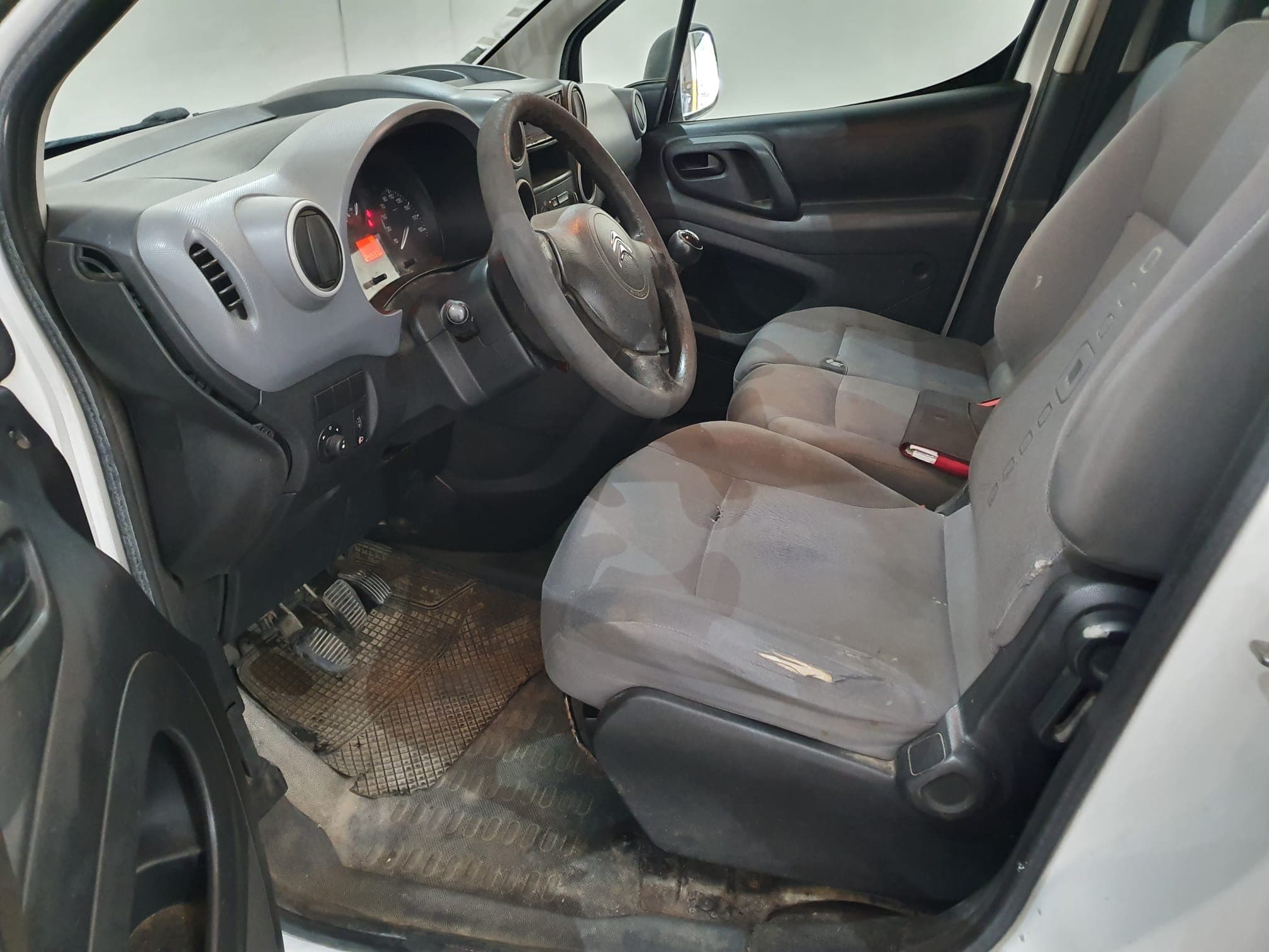 Citroën Berlingo · Ano 2013 — imagen 33
