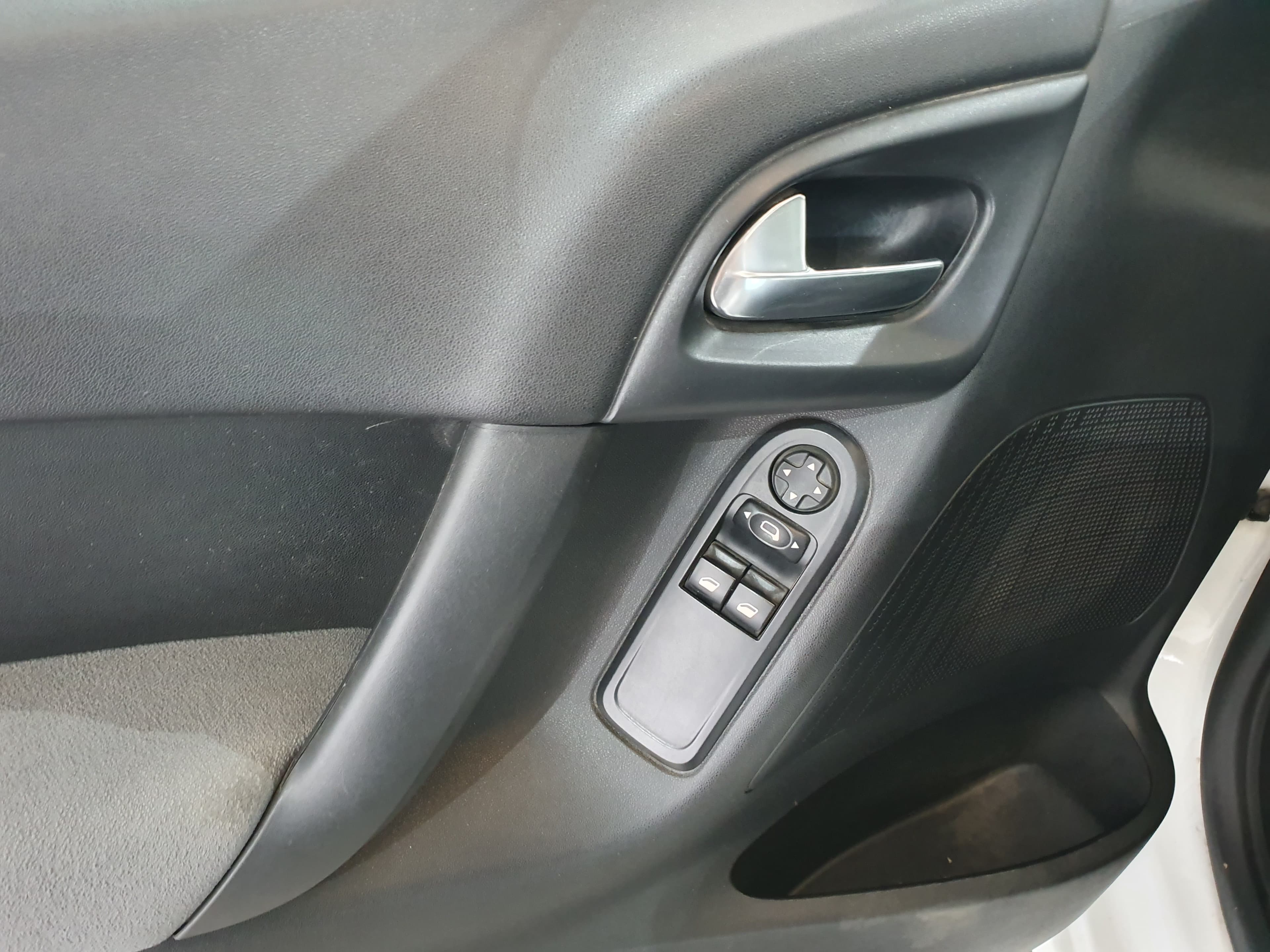 Citroën C3 · Ano 2013 — imagen 22