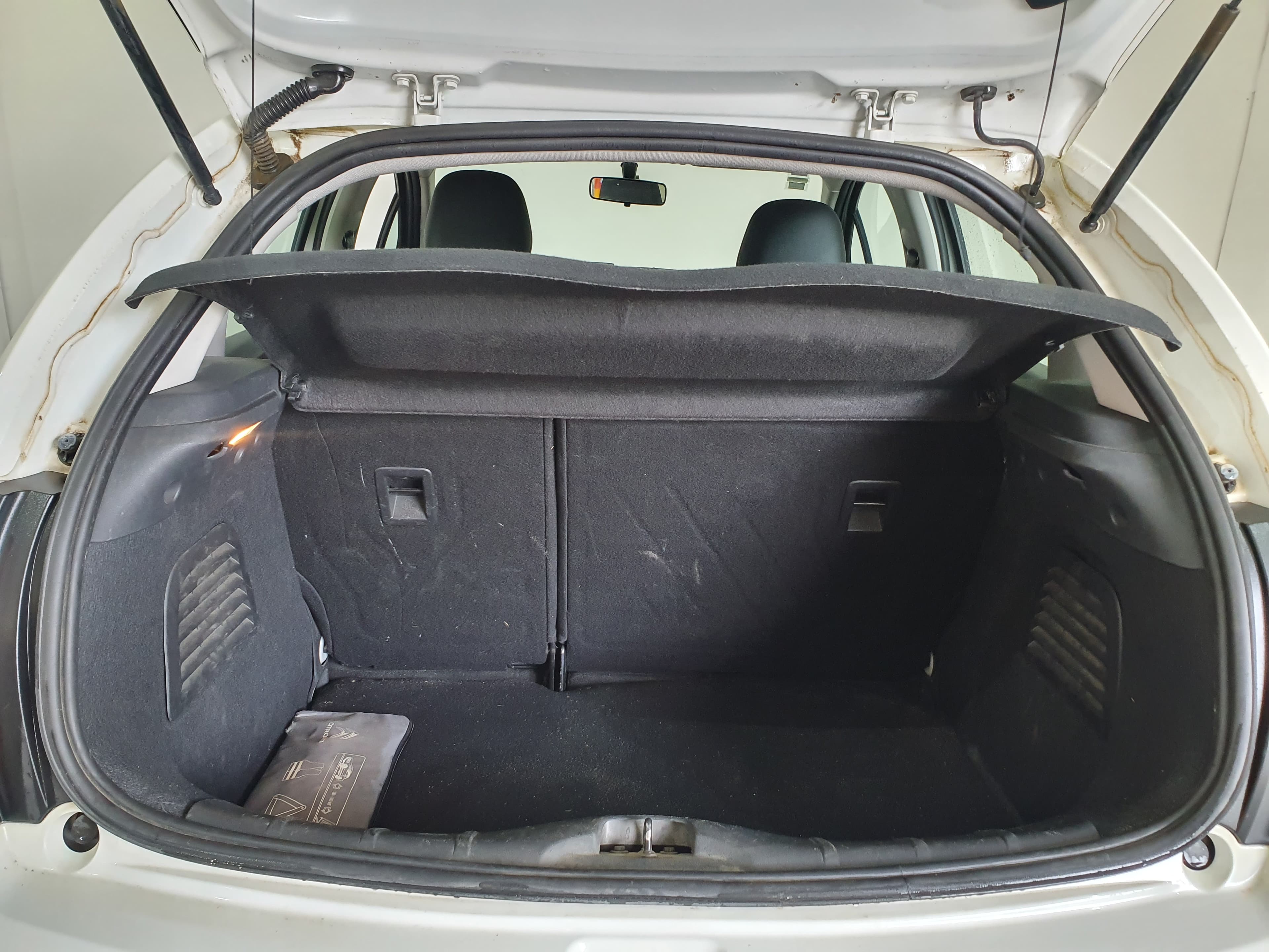 Citroën C3 · Ano 2013 — imagen 8
