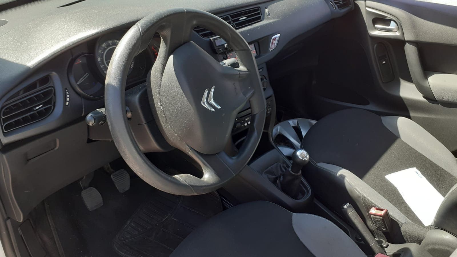 Citroën C3 · Ano 2013 — image 24