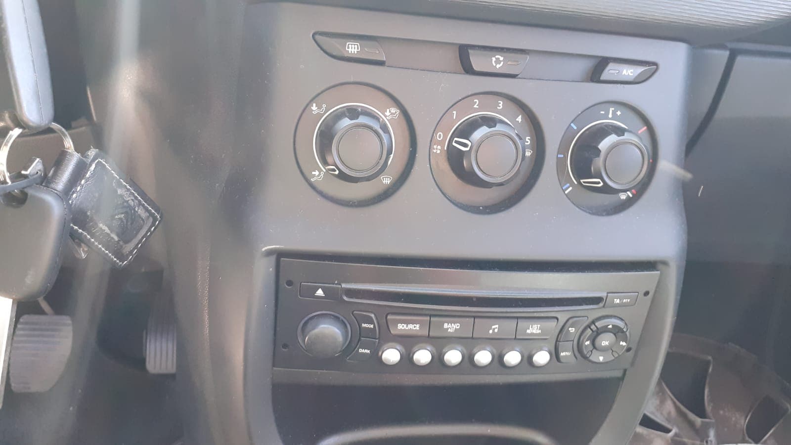 Citroën C3 · Ano 2013 — image 17