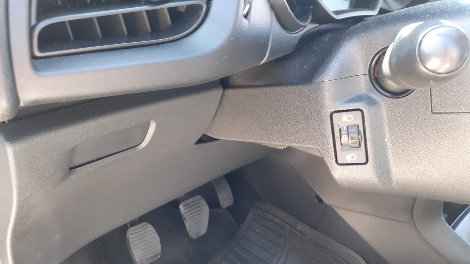 Citroën C3 · Ano 2013 — image 28