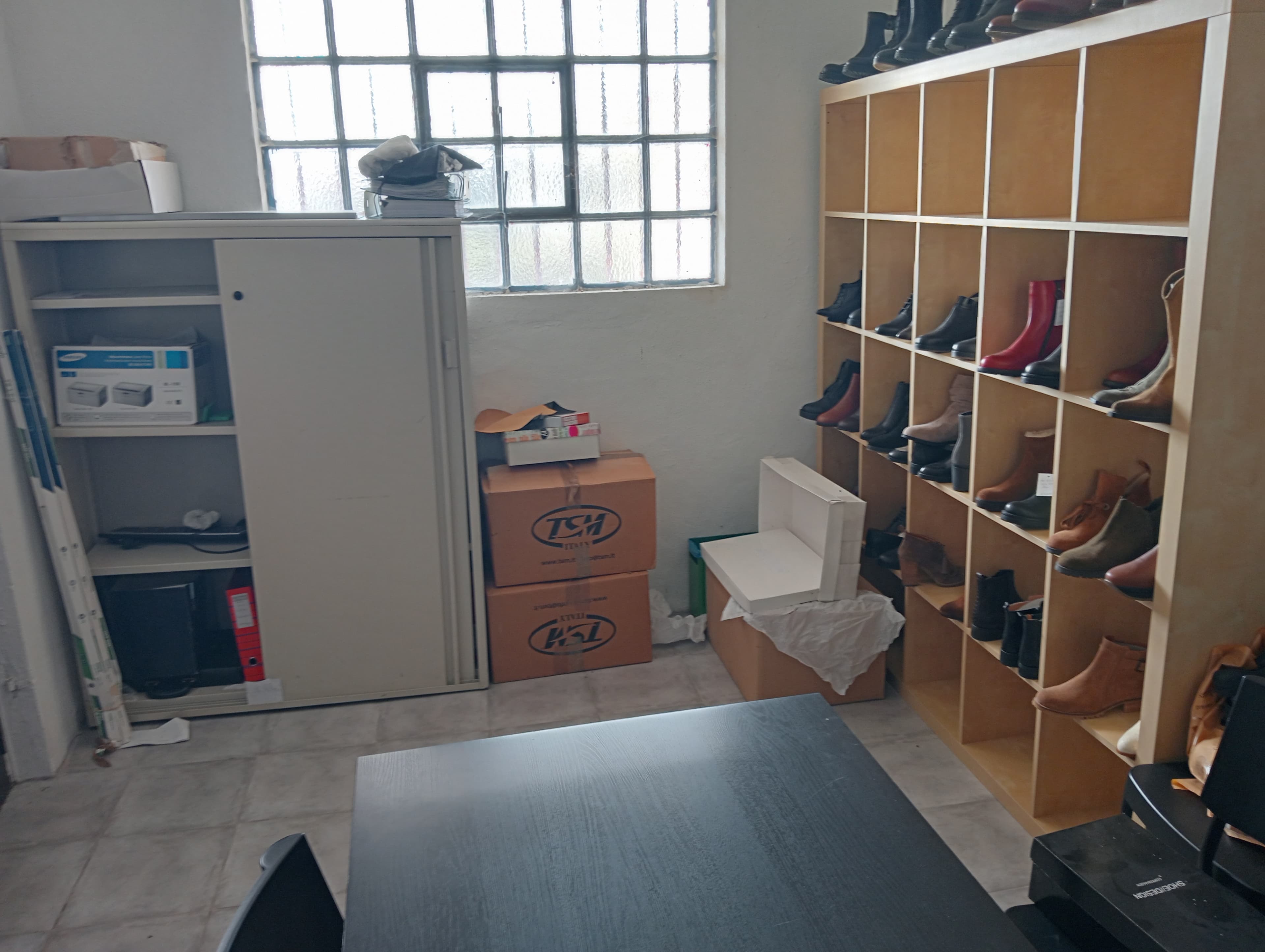 Équipement de Bureau — image 2