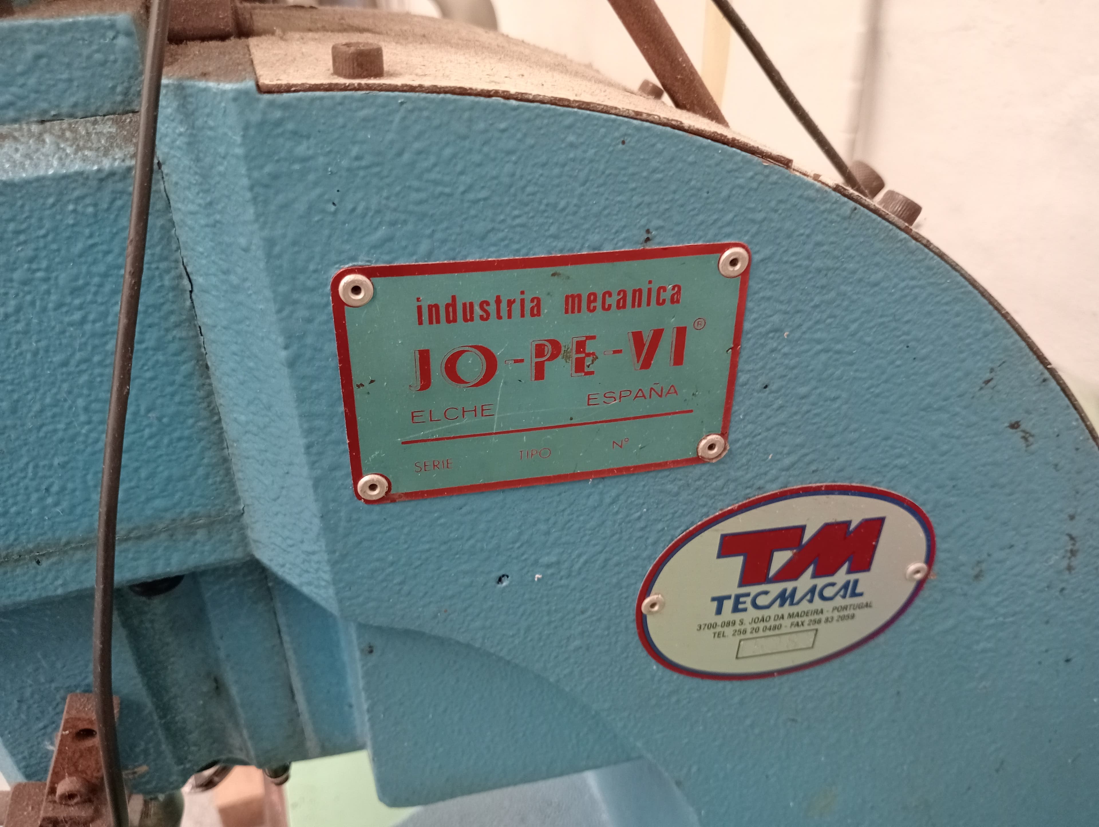 Máquina de vergar gáspeas + Máquina de facear + Máquina de ilhoses — image 10