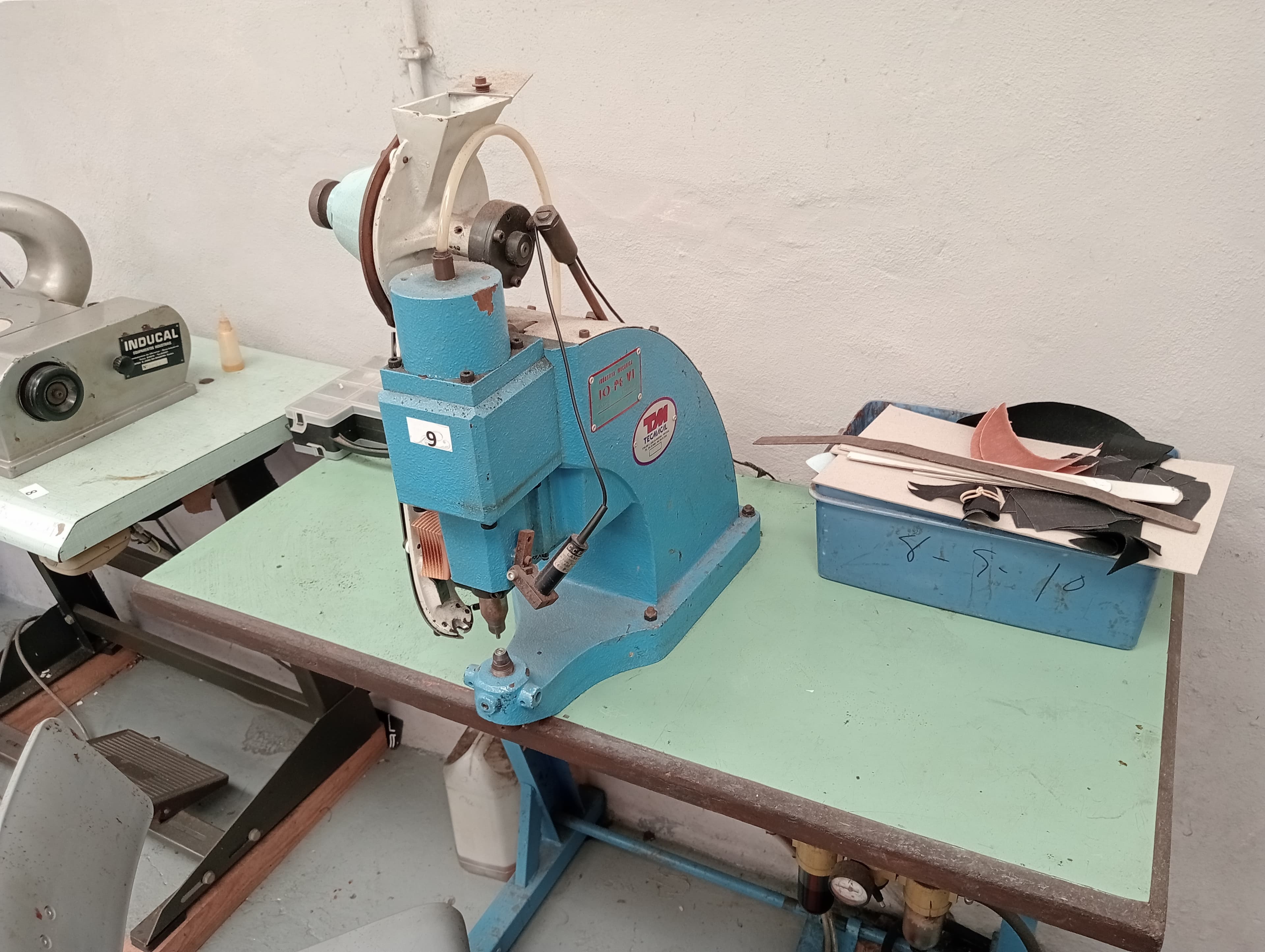 Máquina de vergar gáspeas + Máquina de facear + Máquina de ilhoses — image 9